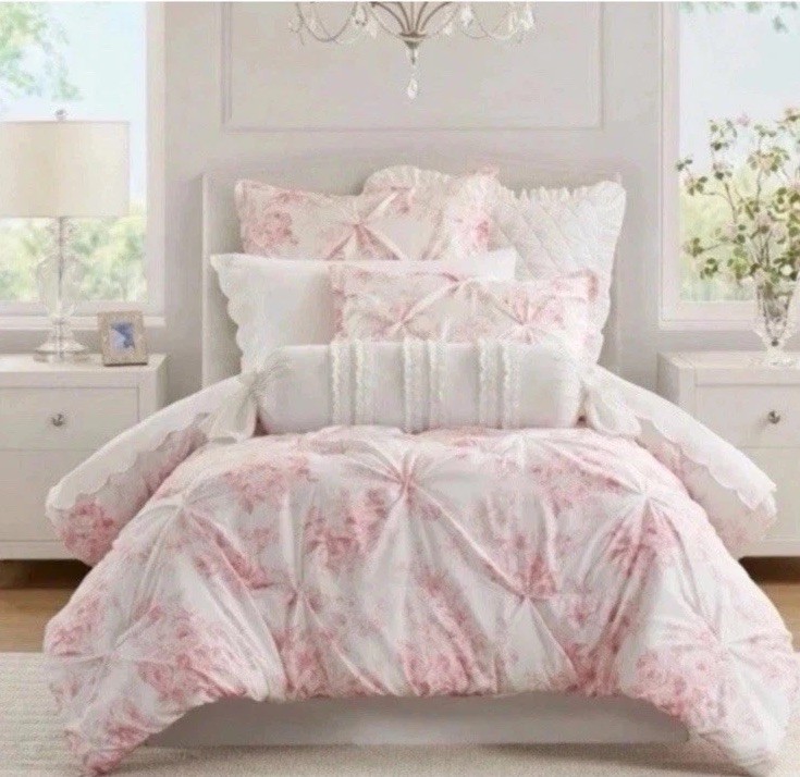 Armoire Collection Full/Queen Pink Comforter 2 Shams & Oversized Pillow Elegant gallery