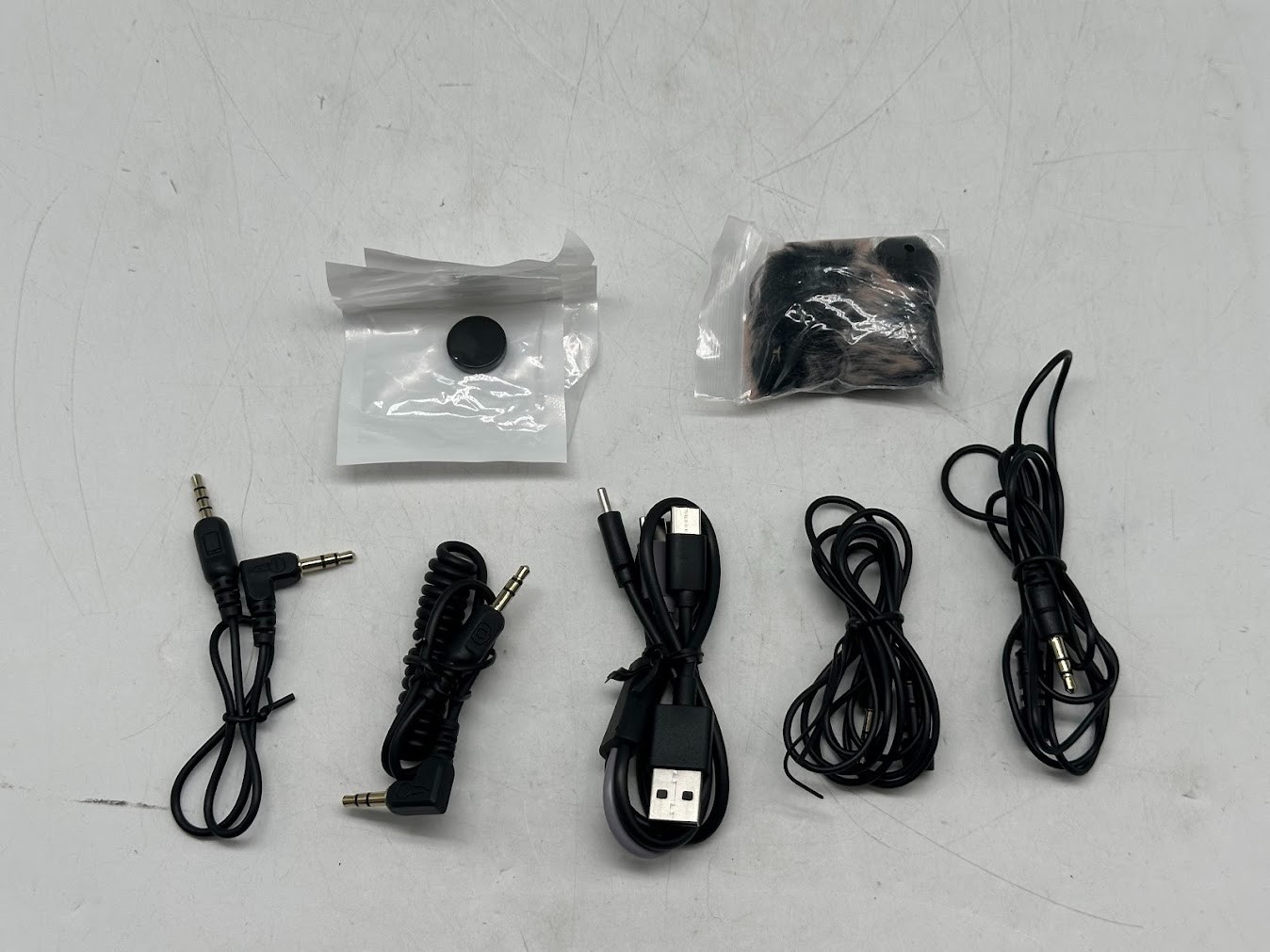 SYNCO Wireless Lavalier Microphone, G2(A2) 2.4G Dual Transmitter 48KHz 24Bit gallery