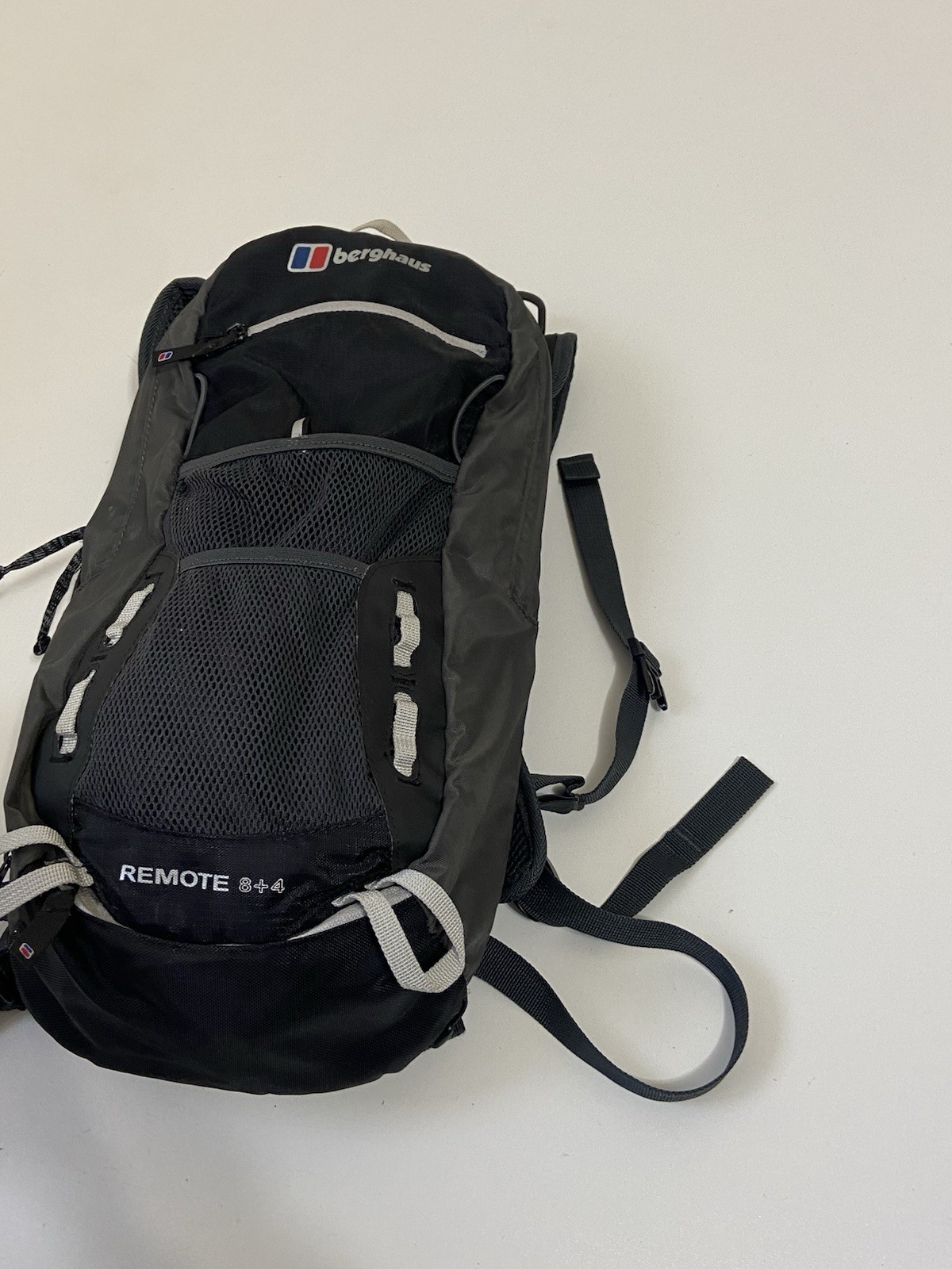 Berghaus Remote 8+4 Backpack Flow Technology Rucksack Bag Hiking 2