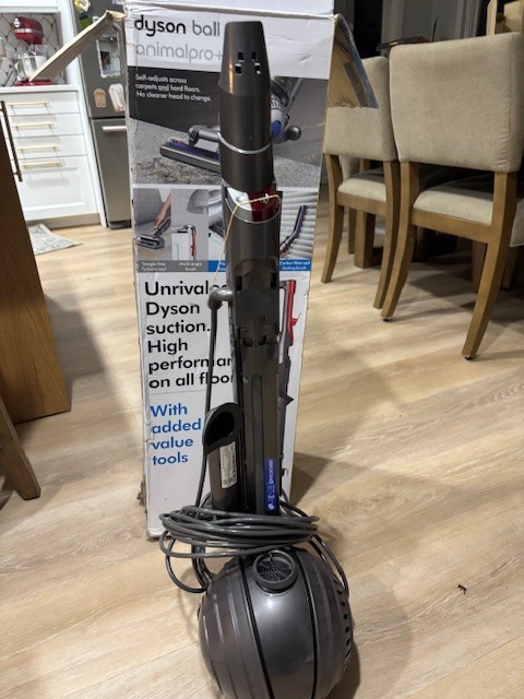 Dyson Ball Animal plus Origin Upright Vacuum Cleaner ( UP19 ). new like picture gallery