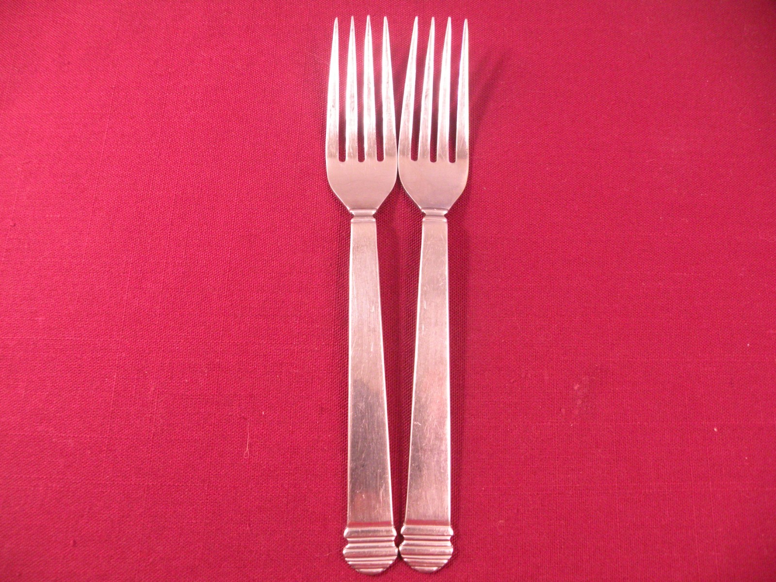 Set Of 2 Dinner Forks The Main Course MNF1 Glossy Stainless Flatware 7 3/4" gallery