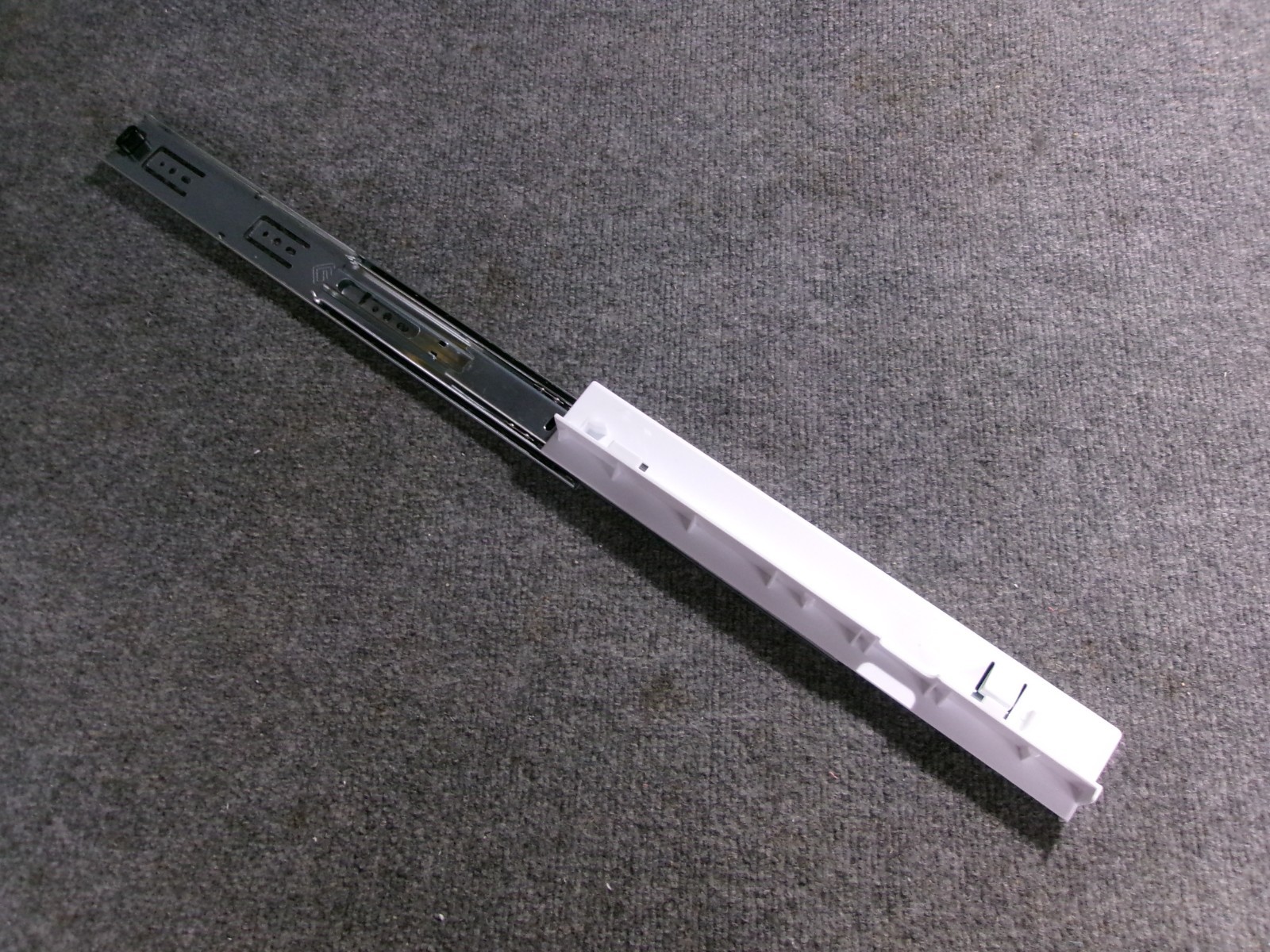 MGT61844301 KENMORE UPPER FREEZER BASKET SLIDE RAIL RIGHT SIDE gallery
