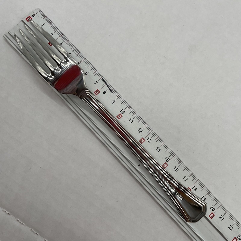 Oneida Silver Bach Fork 7.75", Stainless 18/10 Glossy gallery