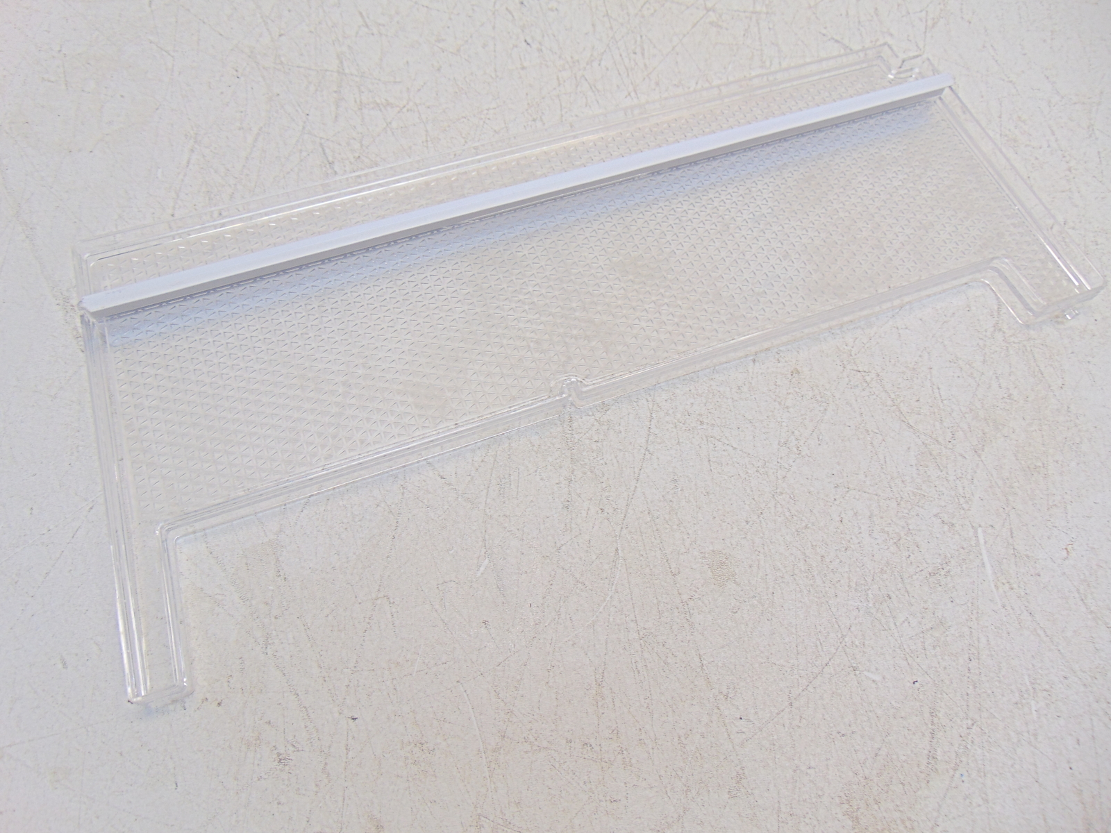 Frigidaire Refrigerator FRFS2823AS3 Center Crisper Support gallery