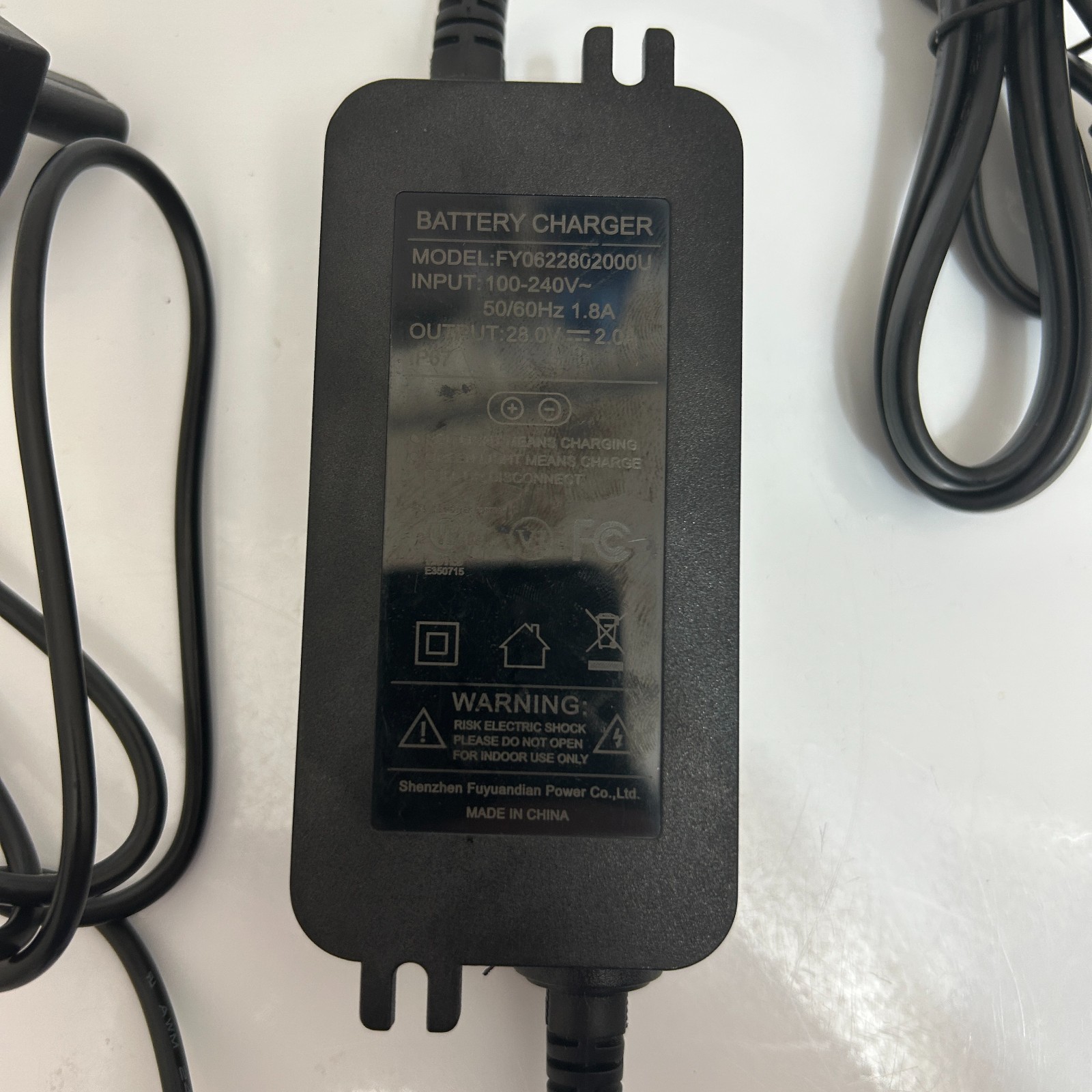 Charger for Seauto SAT20PRO Cordless Wall Climbing Robotic Pool Cleaner gallery