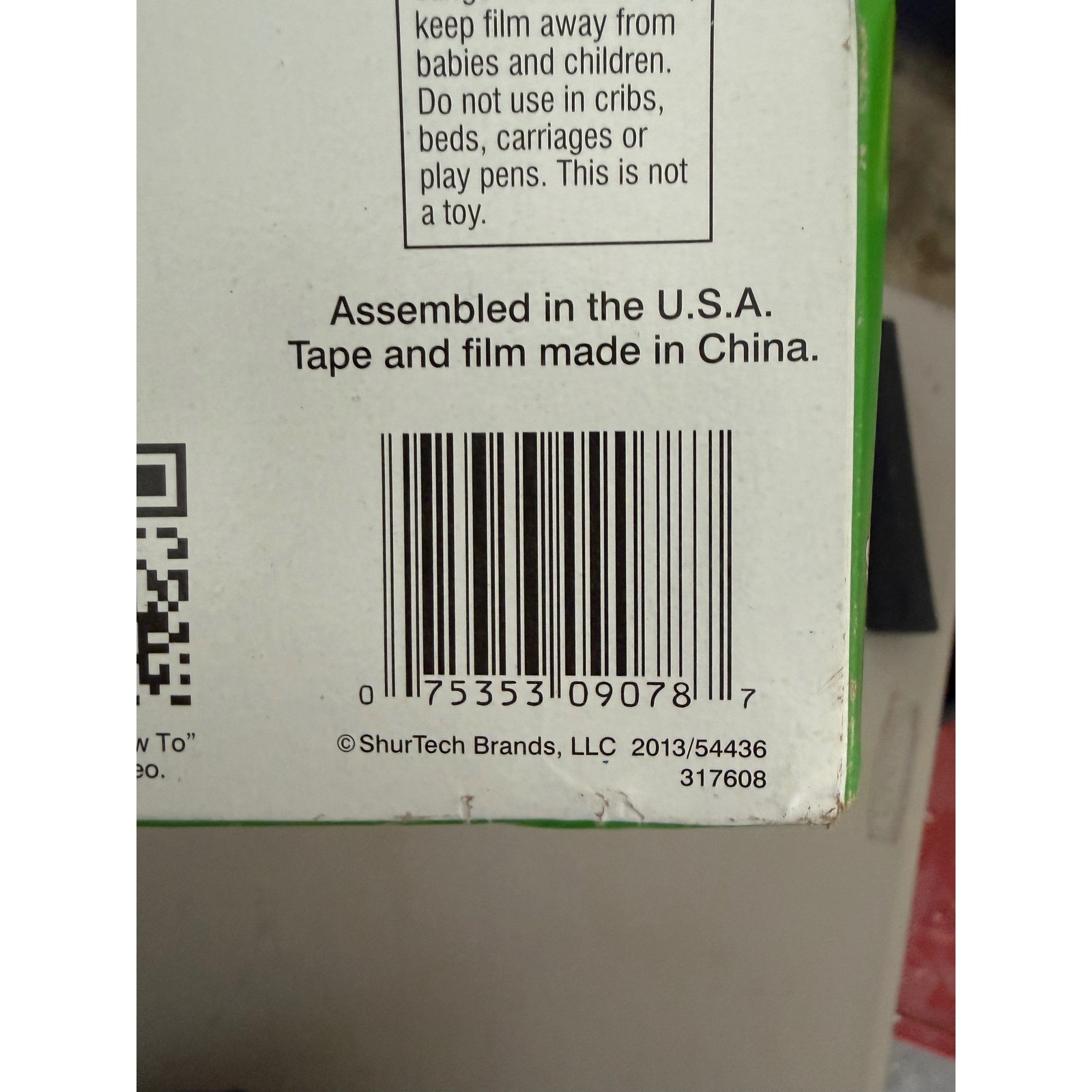 Duck Brand Indoor 10 Window Insulator Kit Crystal Clear Shrink Film 62in x 420in gallery