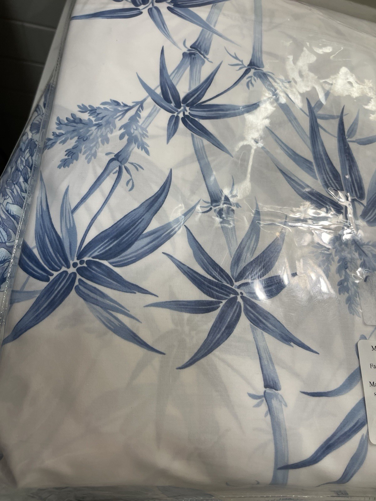 Matouk Italy New 1pc Cal King Fitted Dominique 500TC Percale AZURE gallery