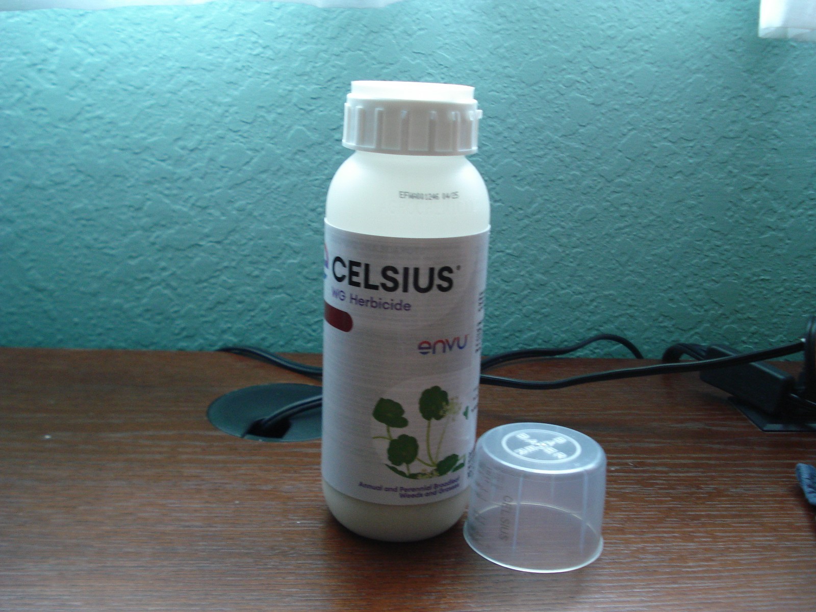 Celsius WG Weed Control 10oz gallery