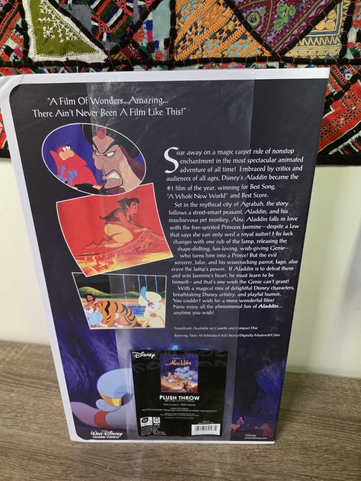 Disney Aladdin Classic VHS Boxed Soft Touch Throw Blanket 50" × 70" NEW gallery