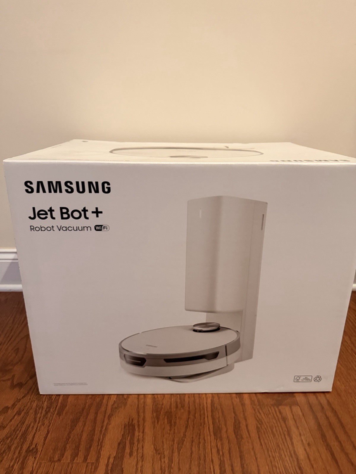 Samsung Jet Bot+ Robotic Vacuum Cleaner with Clean Station NEW / Sealed gallery
