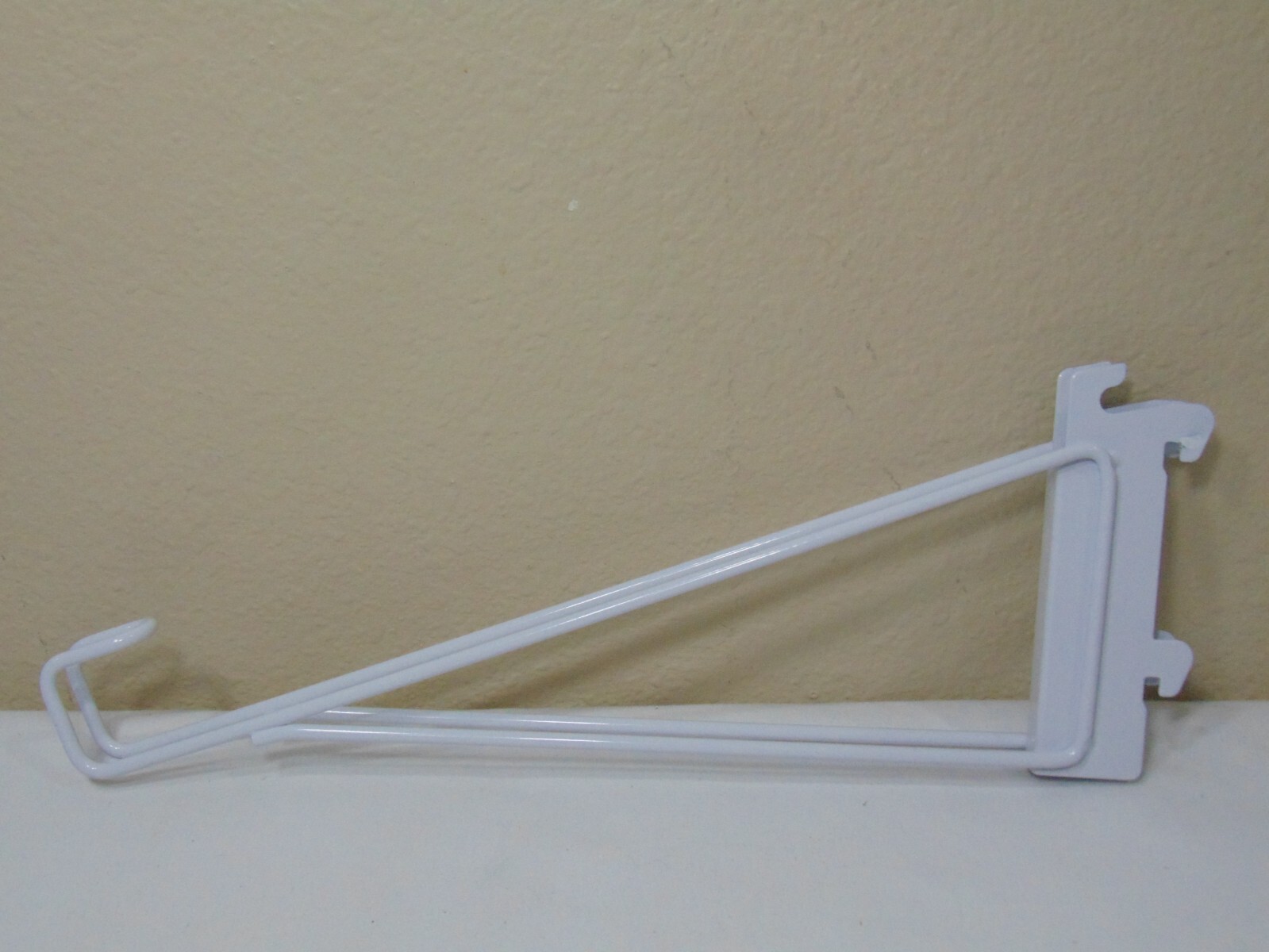 20 Rubbermaid Configuration Shoe Shelf Support Brackets White Fasttrack Closet gallery