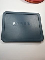 Pyrex 7211-PC Hunter Green Rectangle Plastic Storage Replacement Lid Cover USA