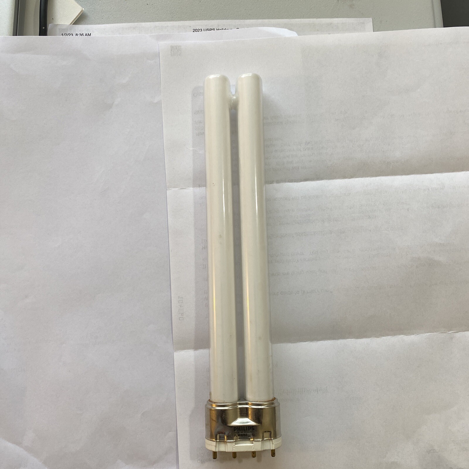Philips PL18W/83 18W 4 Pin Compact Fluorescent 2G11 Base Dimmable 52V gallery