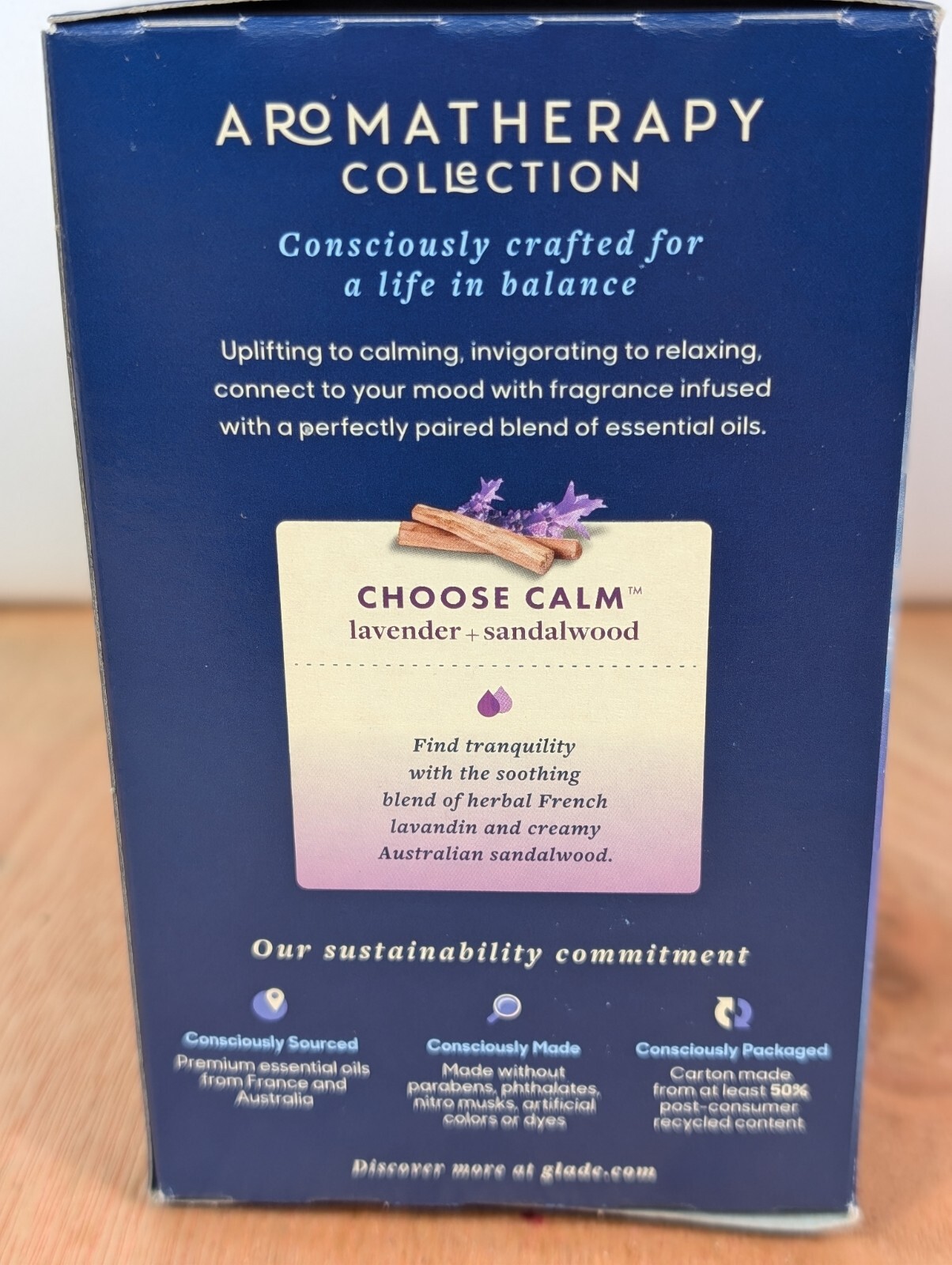 Glade Aromatherapy Essential Oil Diffuser with 1 Refill Lavender & Sandalwood gallery