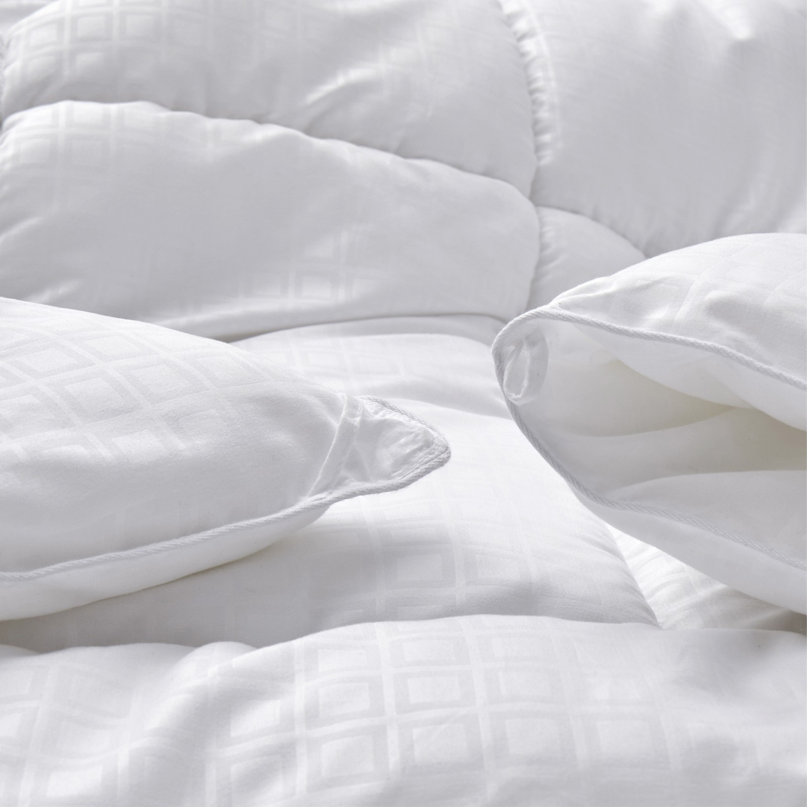 HTOEL Ultra-soft Touch Duvet Insert All Season, Machine Washable gallery