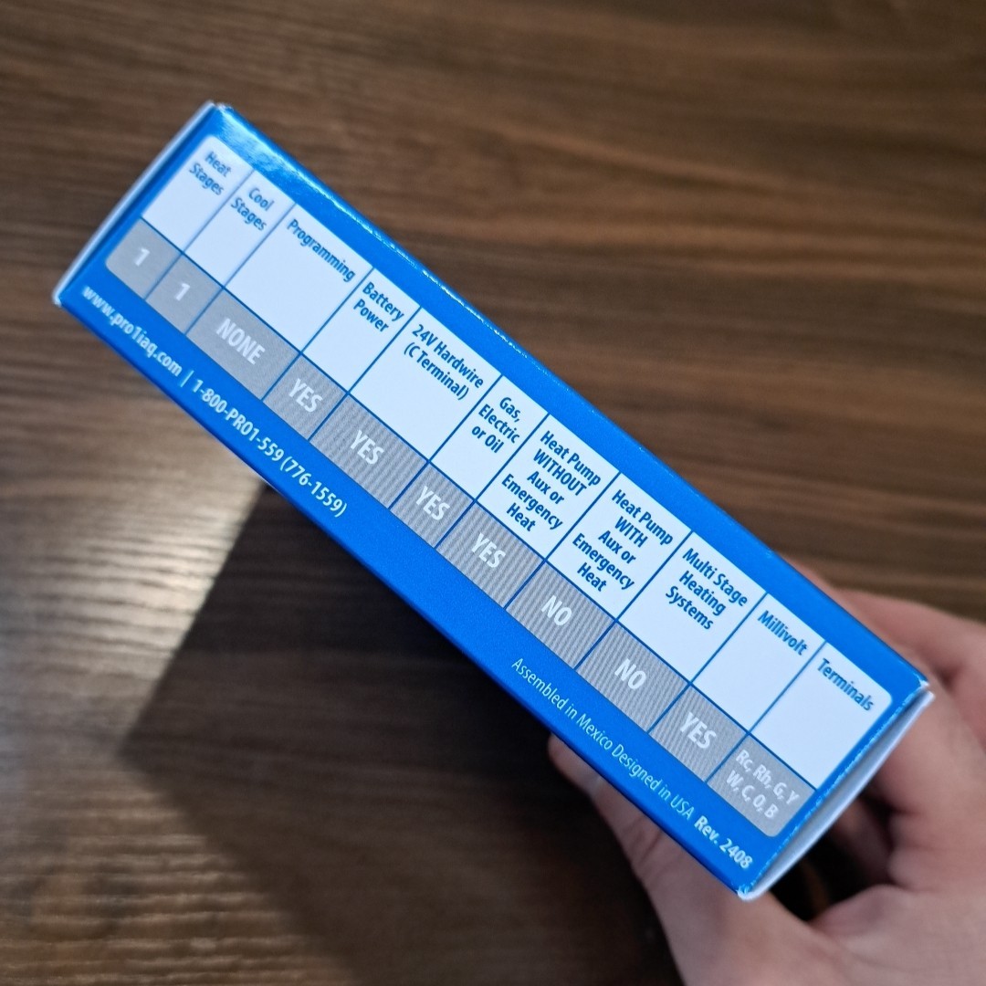 PRO1 T701 Single Stage Non-Programmable Wall Thermostat 1 Heat/1 Cool gallery