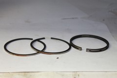 Briggs-Stratton Parts 298174 RING SET-STD fits models 100200 100900 B_ BS-298174