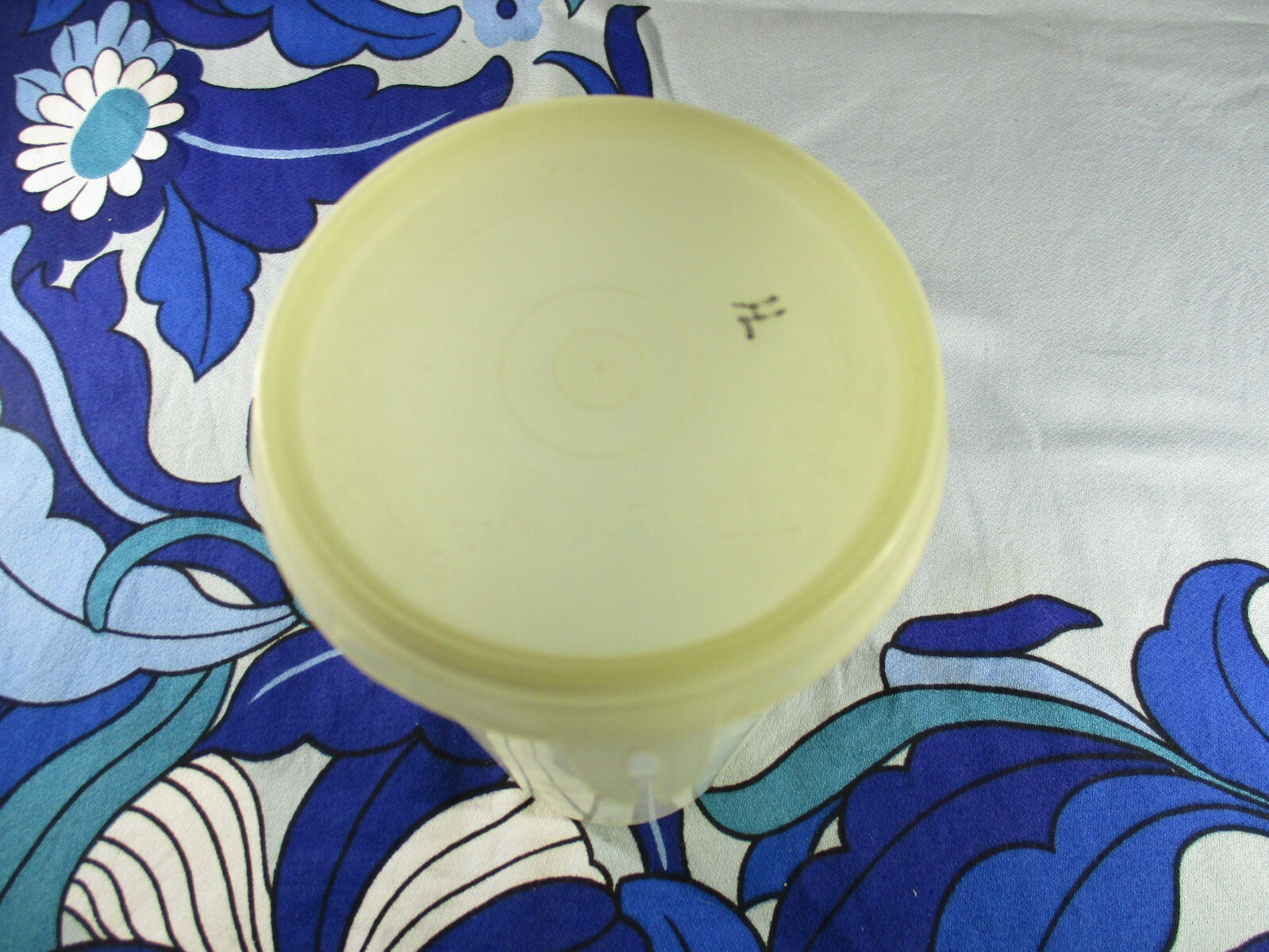 Tupperware 262-12 Tall Round Storage Container Clear 21.5cm Tall Diameter 9.5cm gallery