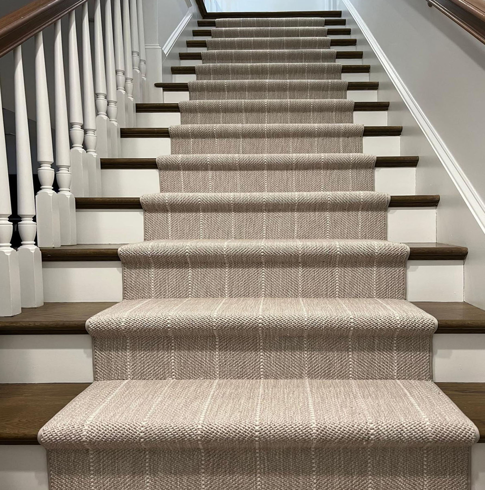 Custom Multi Size Stair/Hallway Runner Handmade Wool 31 inch/30 feet Area Rug gallery