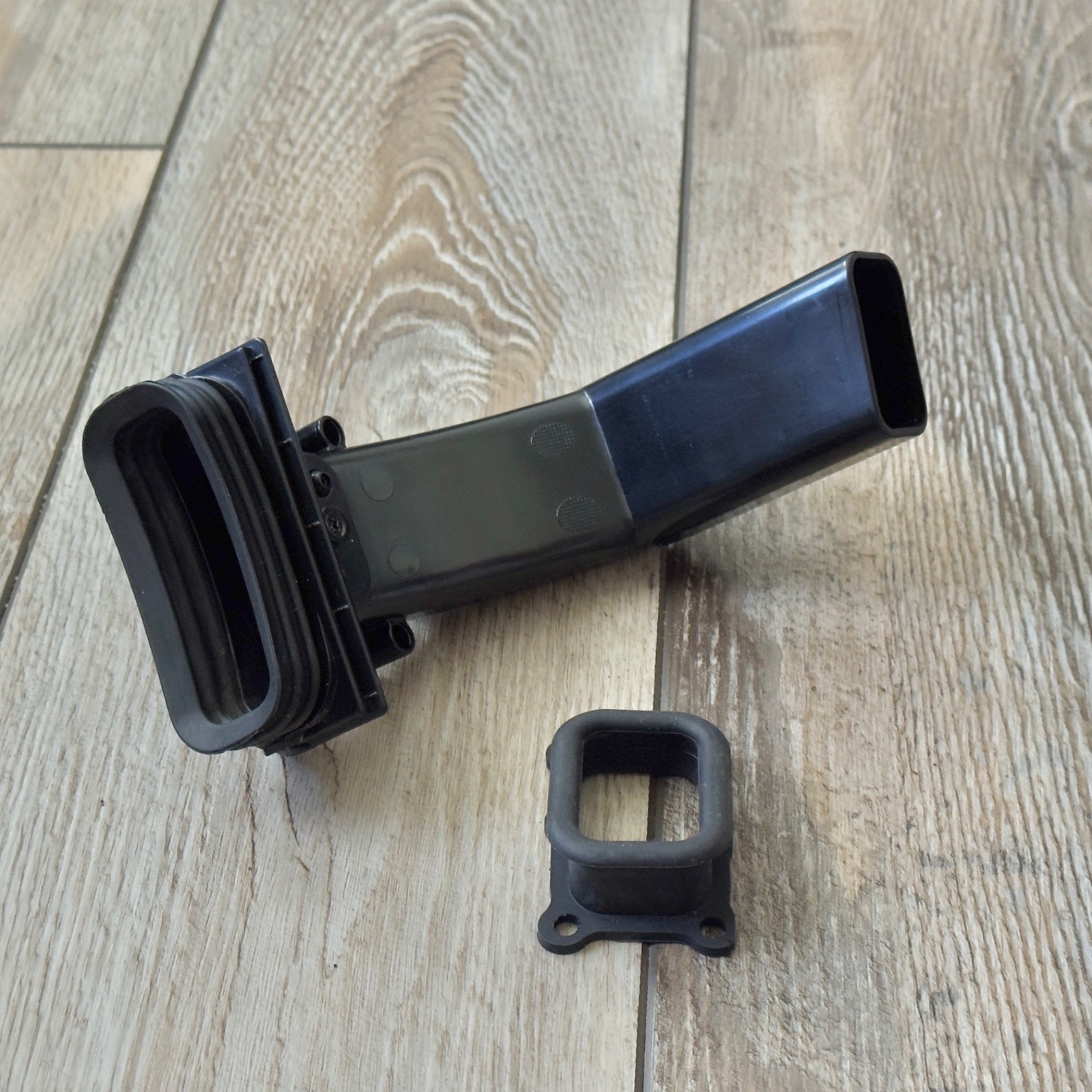OEM Shark Rubber Dock Port Seal Part For Self Empty Dock Base XDCK2600WA 30 gallery
