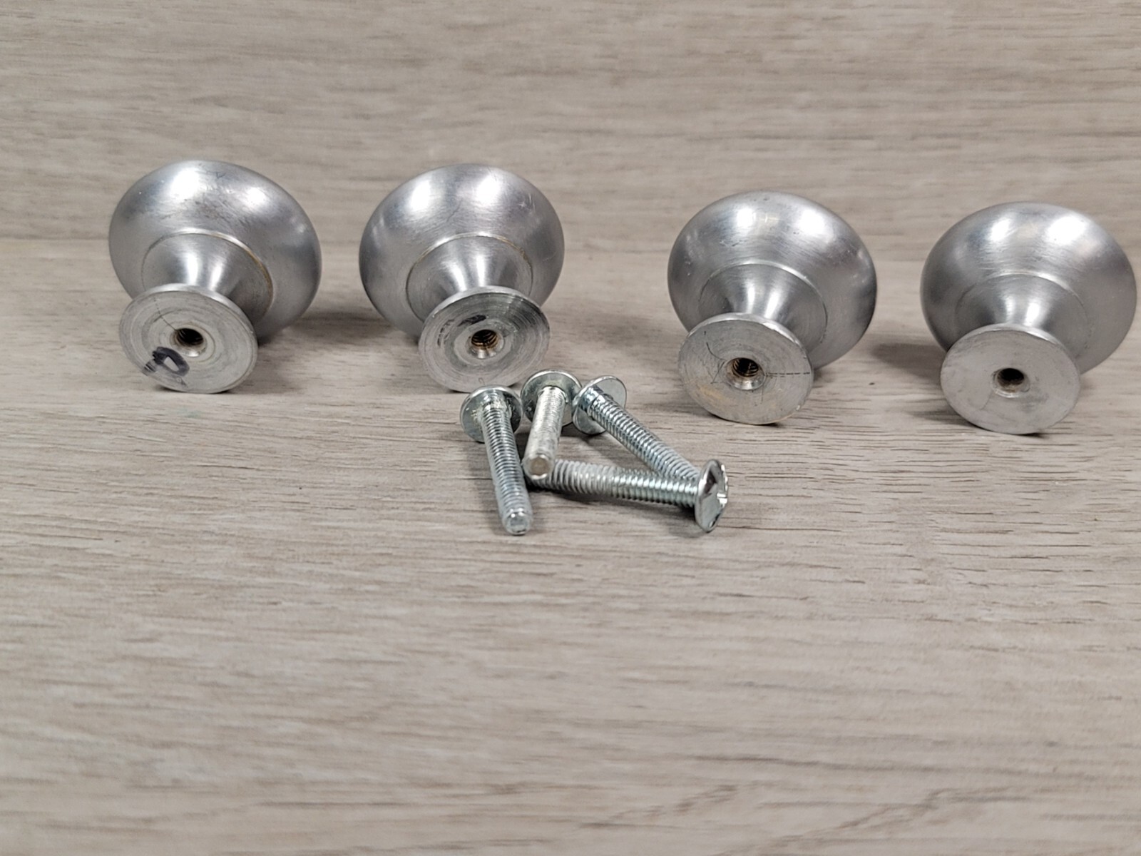 4 Round Satin Nickel Kitchen Cabinet Knob Drawer Pull 1 1/8" Dia. with 1" Screw gallery