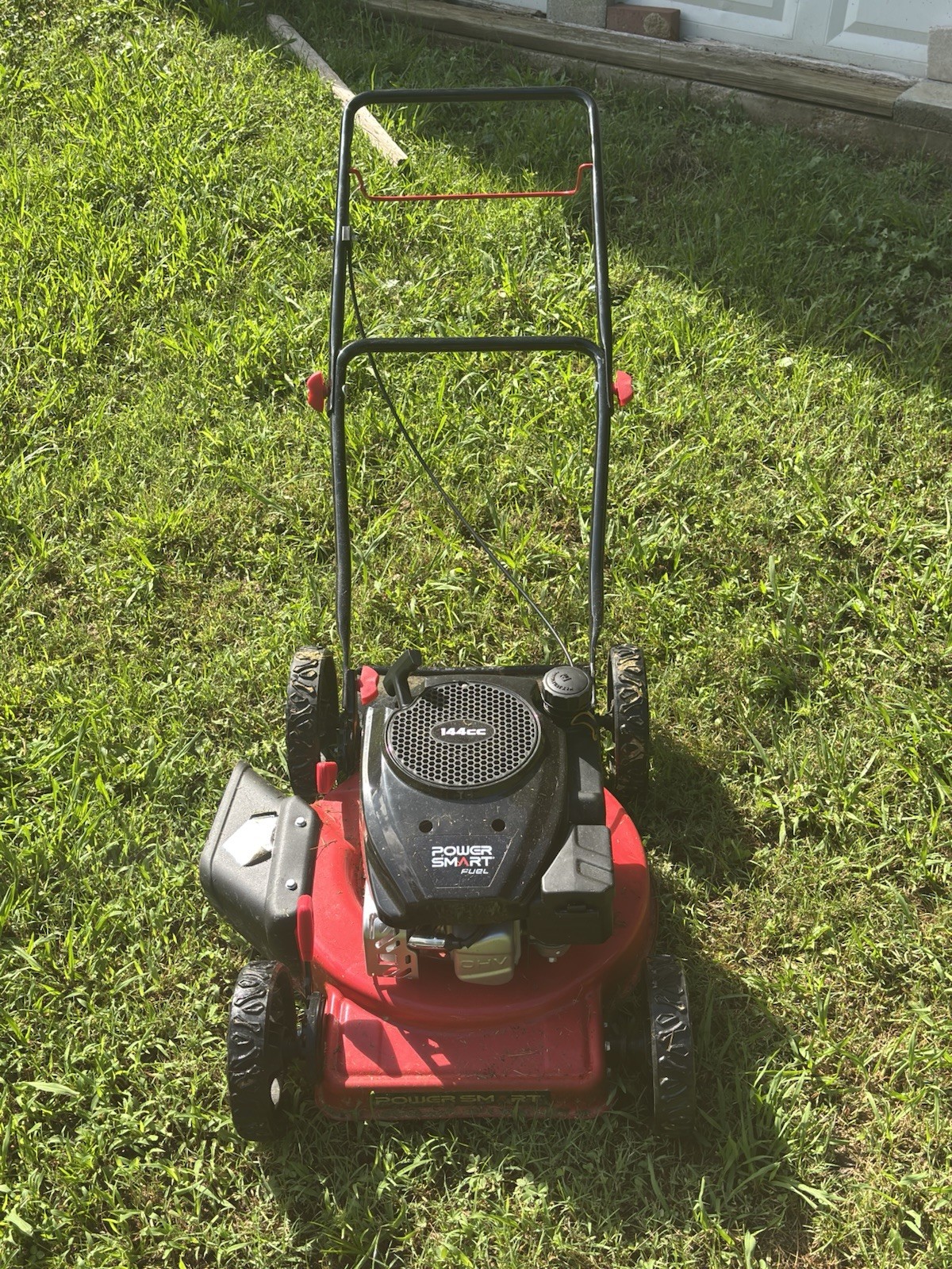 PowerSmart 18 in. 144cc Walk-Behind Gas-Powered Lawn Mower gallery