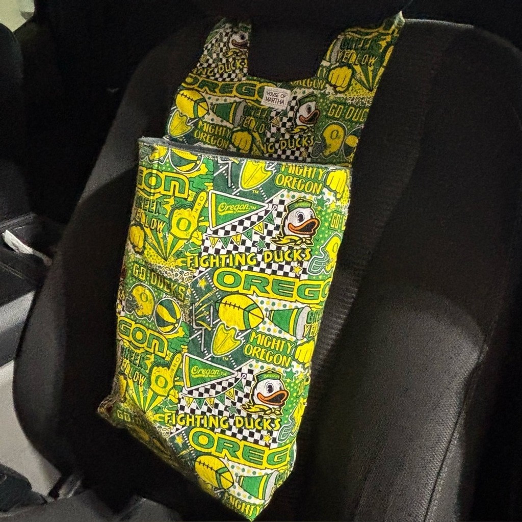 Car Trash/Utility Tote Bag Oregon Ducks 9" w x 4"d x 12" l 10" strap Handmade gallery