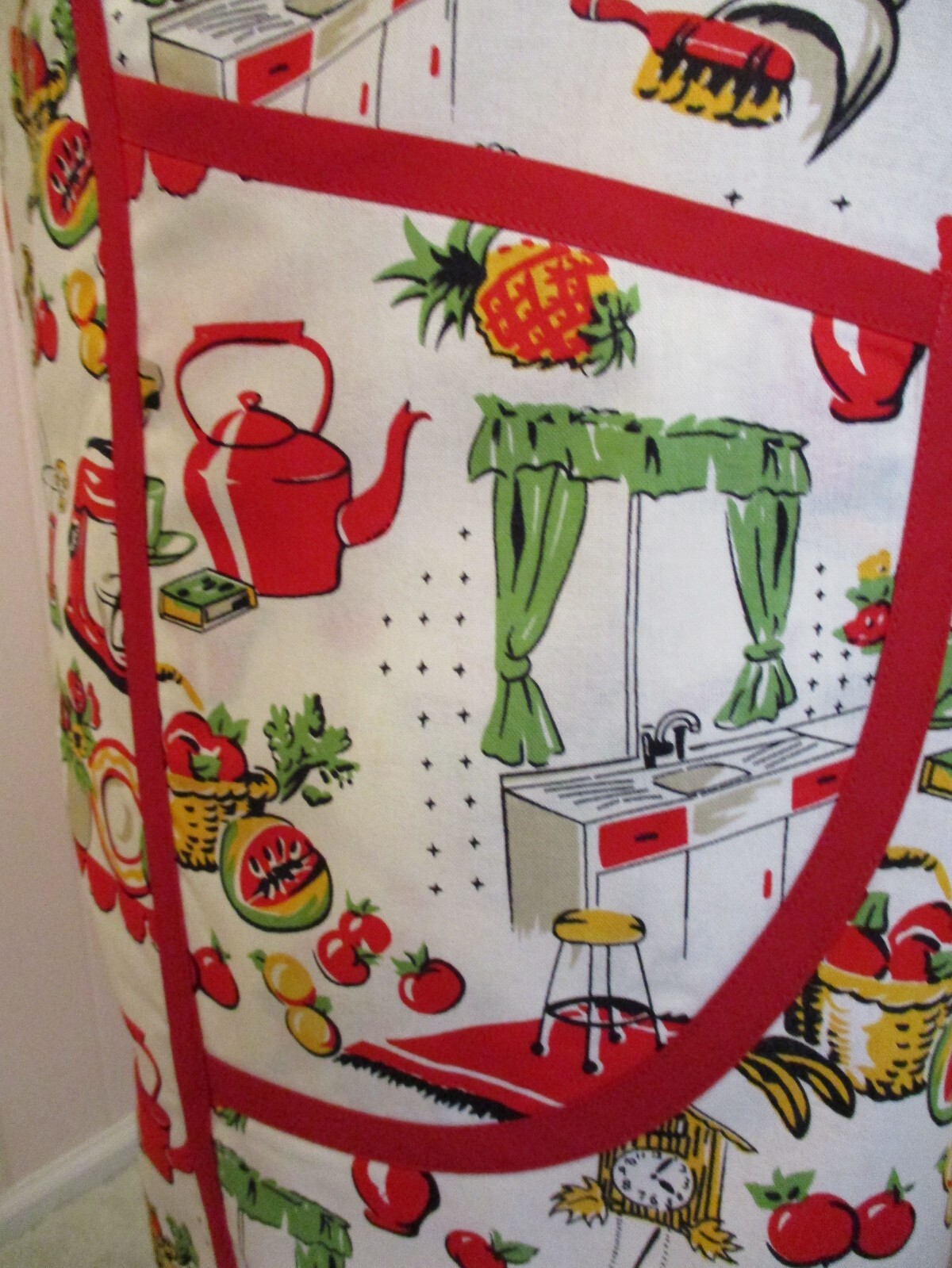 HANDMADE BIB APRON FIFTIES KITCHEN gallery