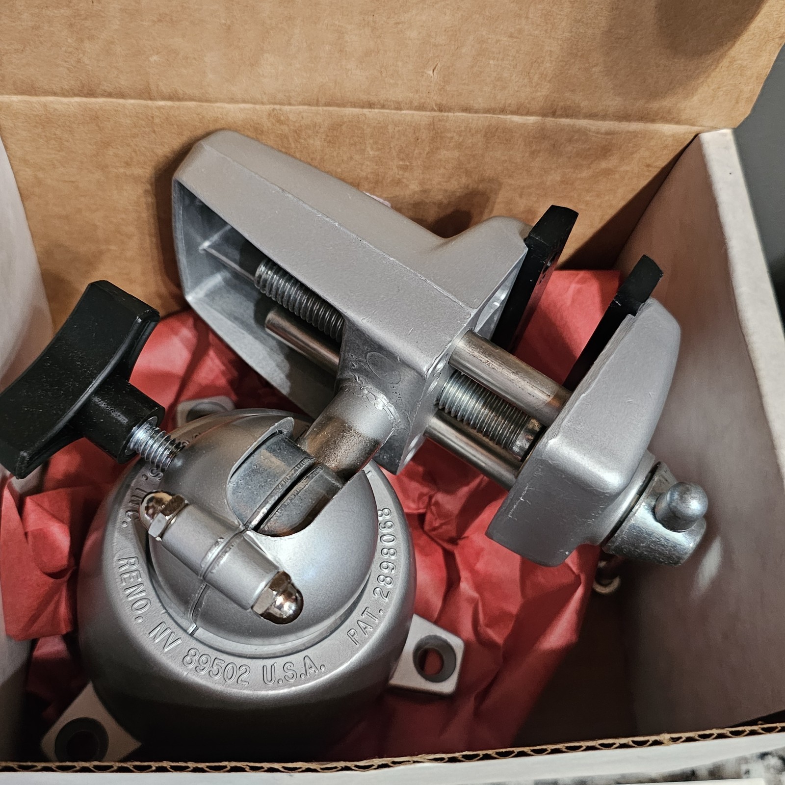 NEW NIB NOS PANAVISE 301 Multi-Angle Vise Swivel 2 1/2" Jaw w/ Orig Box Papers gallery