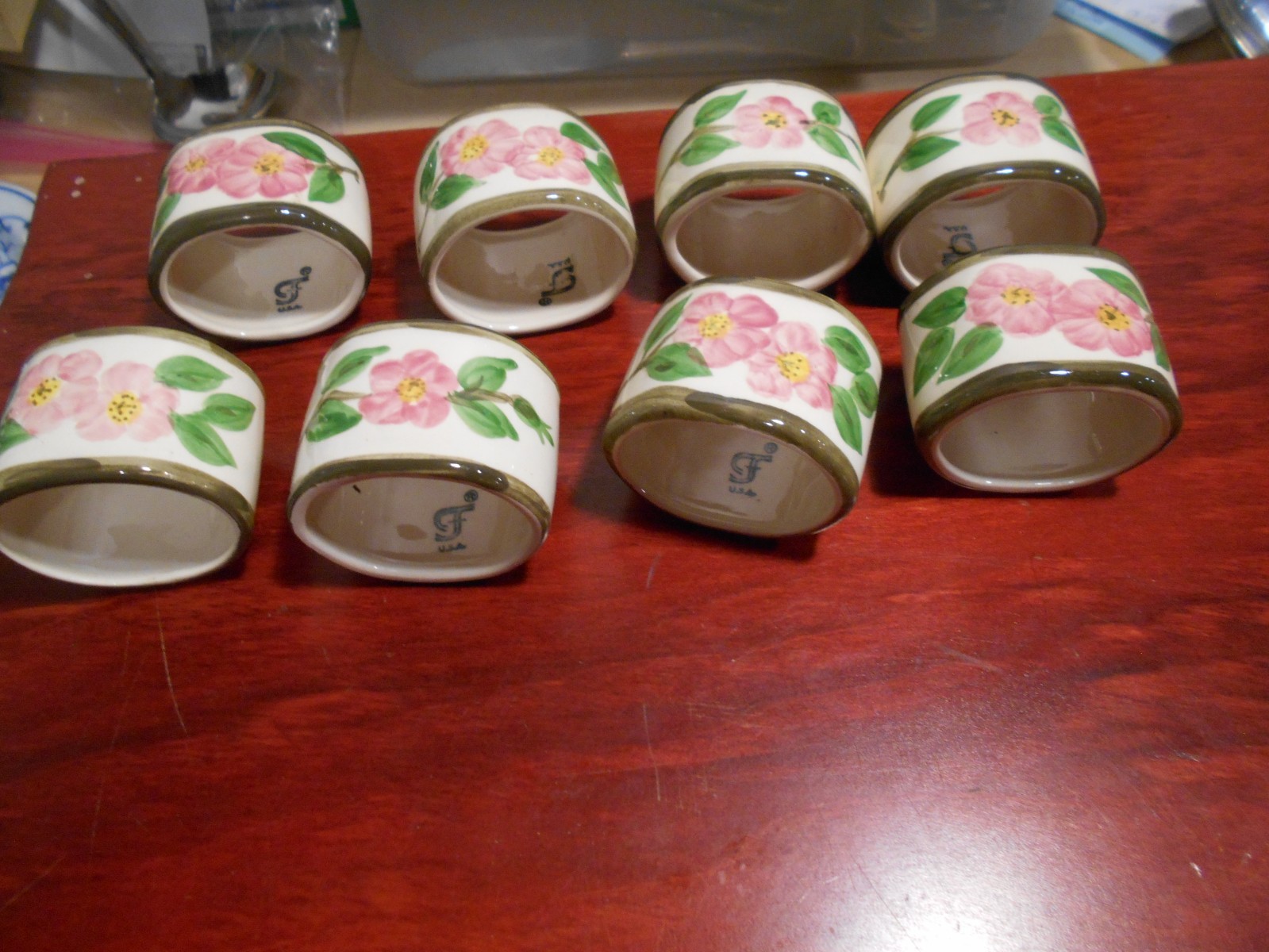 4 Franciscan DESERT ROSE Pattern Napkin Rings Vintage Ceramic 8666 gallery