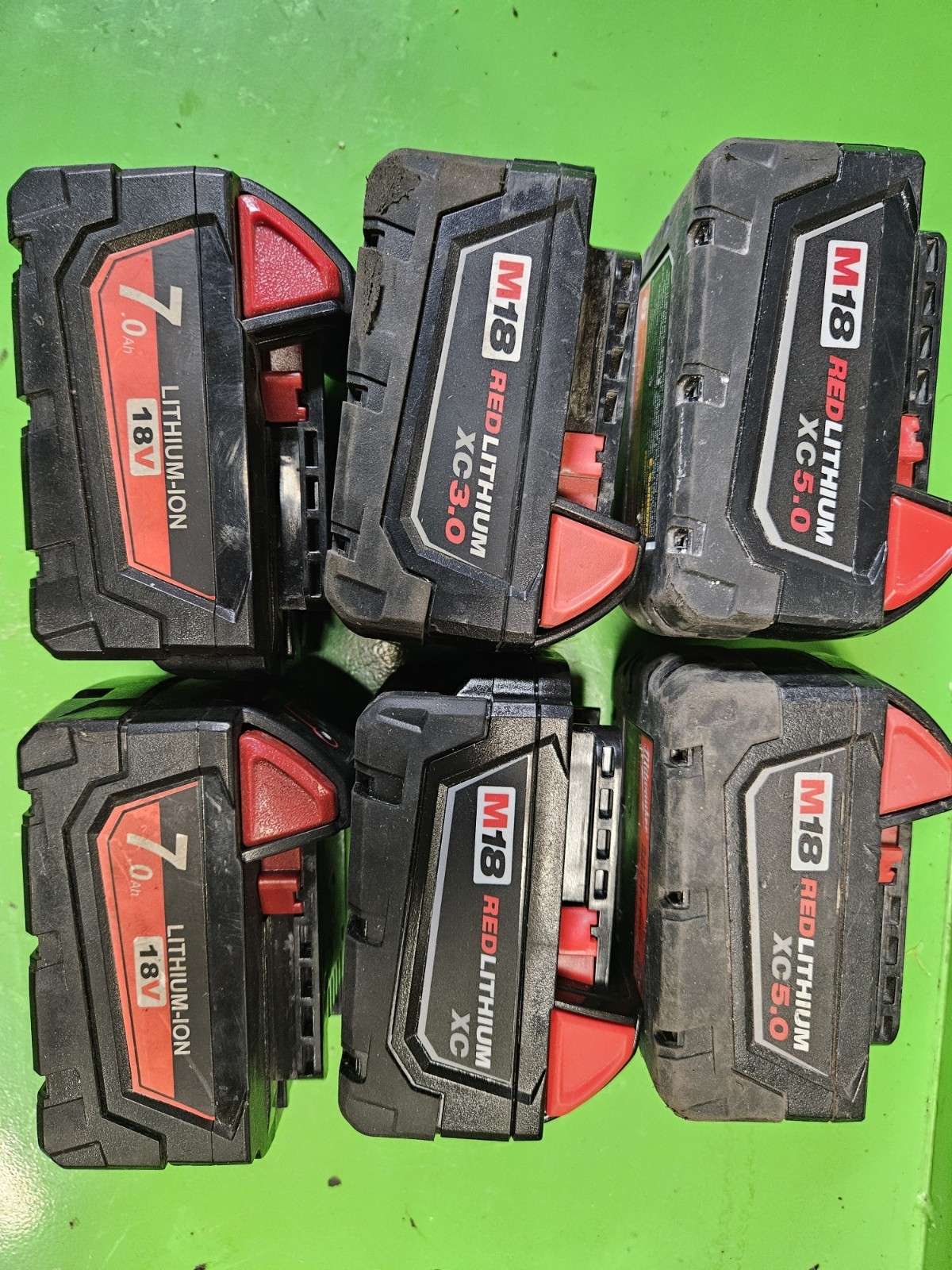 Milwaukee M18 REDLITHIUM Li-Ion Batteries 18V Black 7Ah 5Ah 3Ah gallery