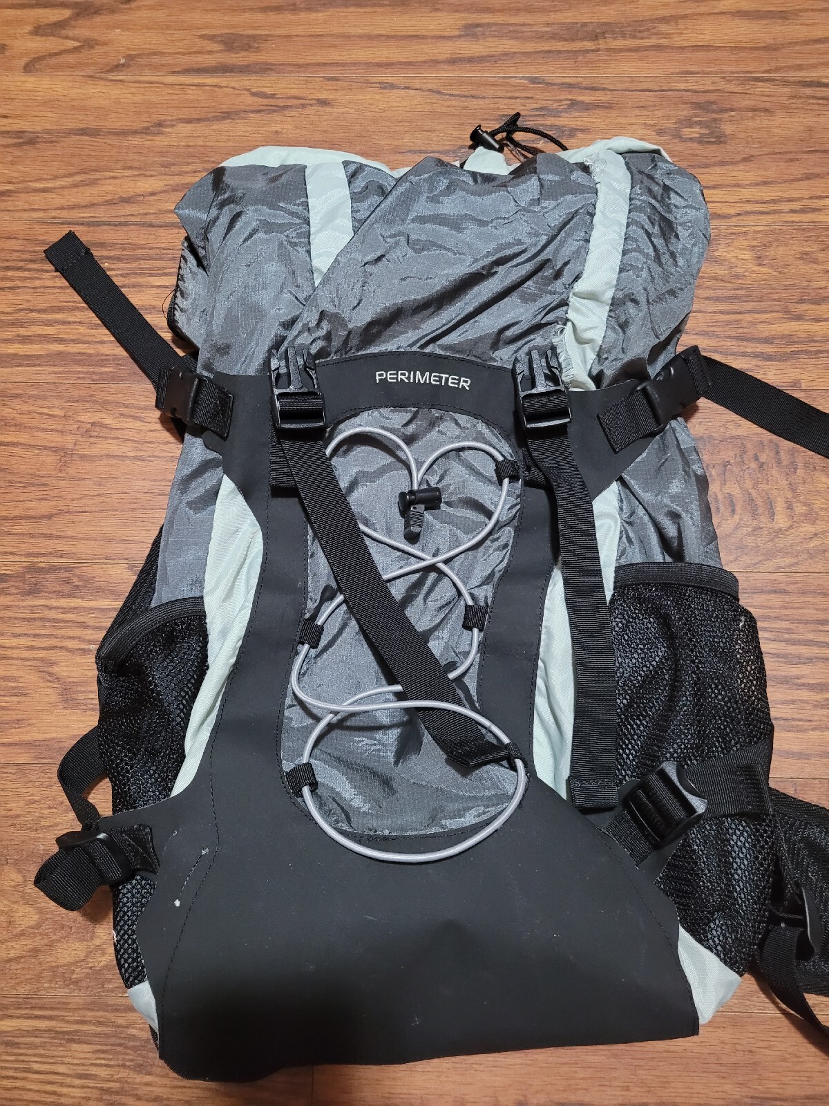 Da Kine Perimeter Outdoor Backpack Some Flaws! 4
