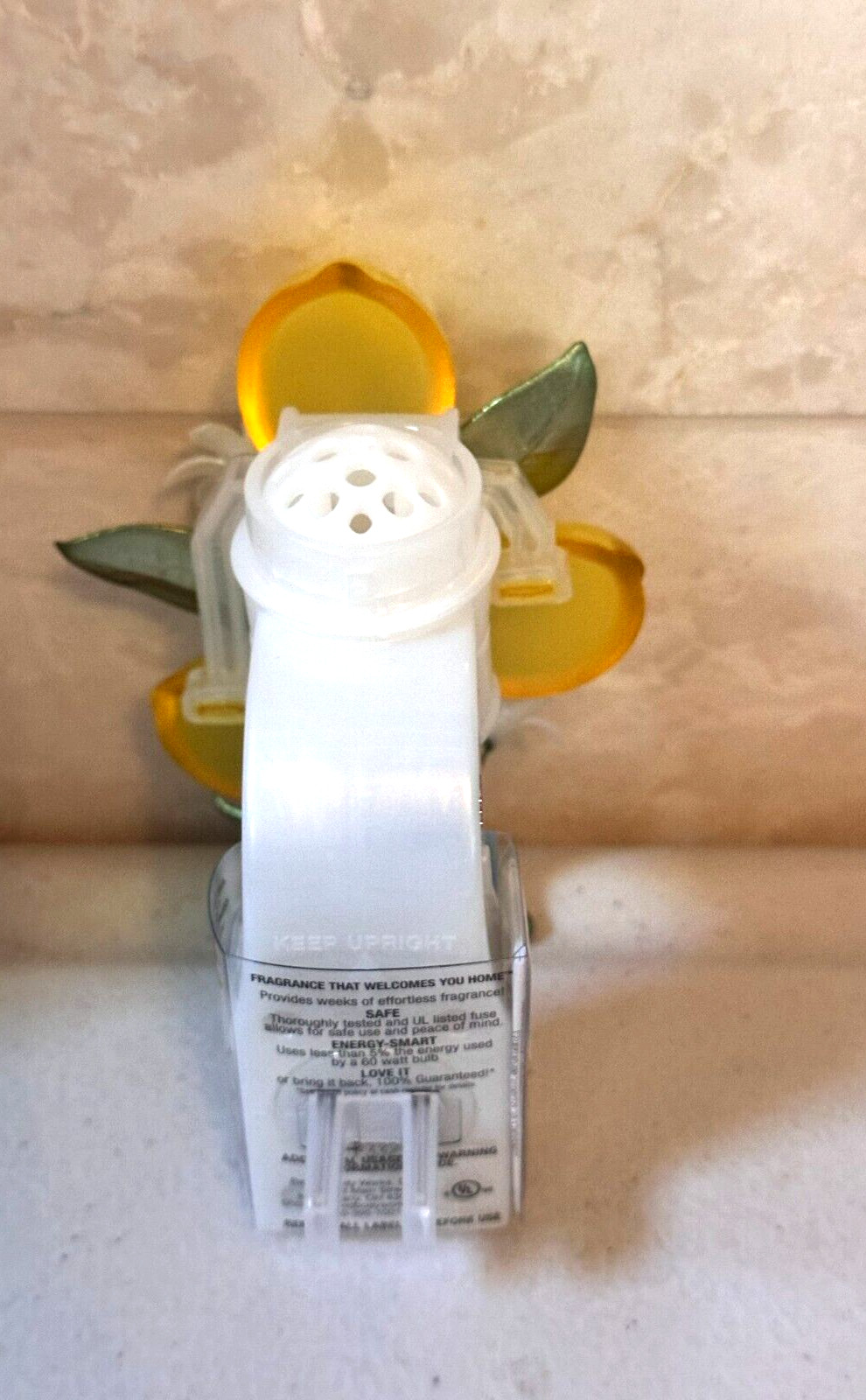 Bath & Body Works Lemon Tree Vine Yellow Summer Wallflower Plug In NEW SPRING gallery