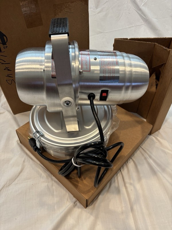 Createch Commander Tri-Jet Fogger Model 672 Household Or Commercial Use gallery