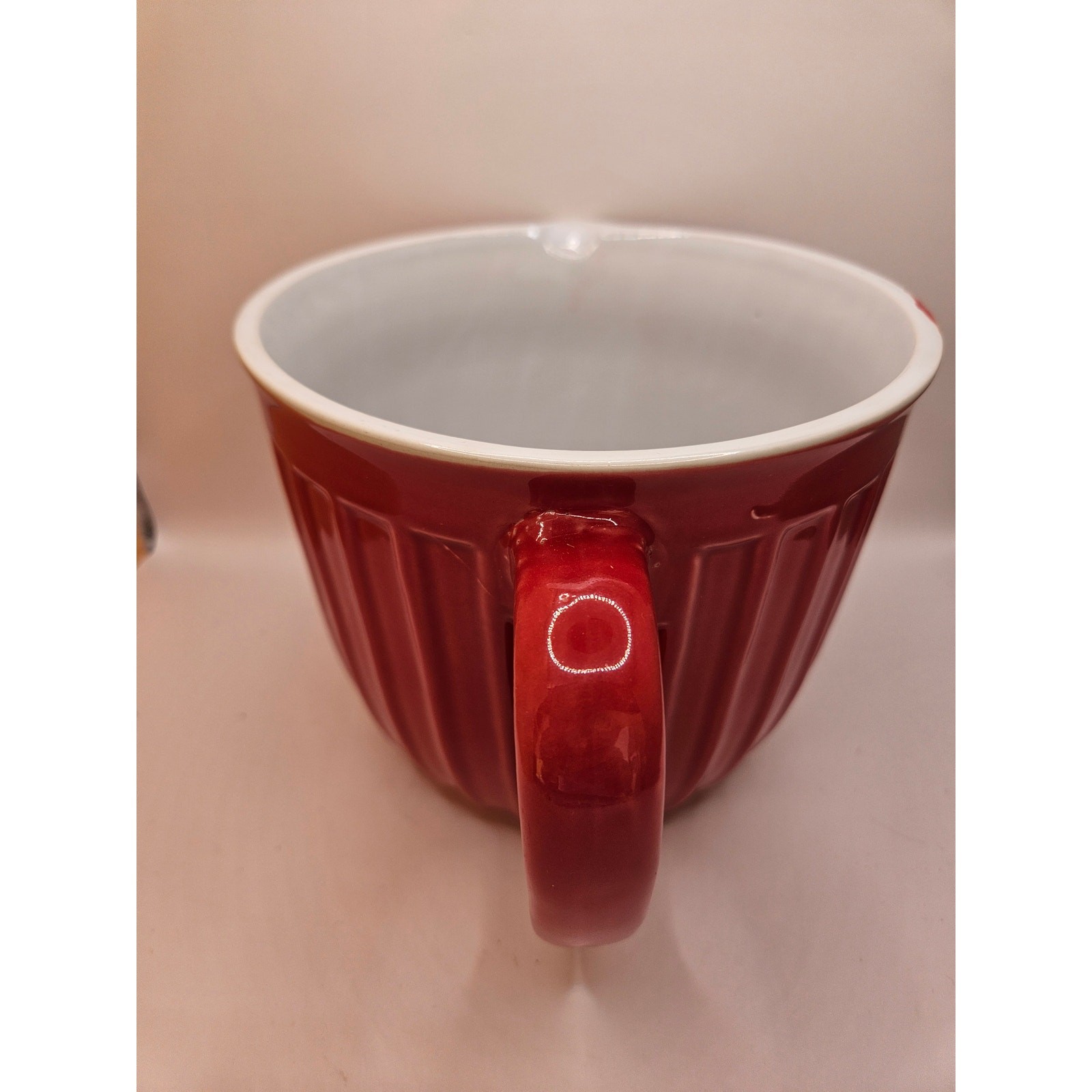 Medium Mixing Bowl w/ Handle Red & White 3 lb 6x7 not including handle gallery