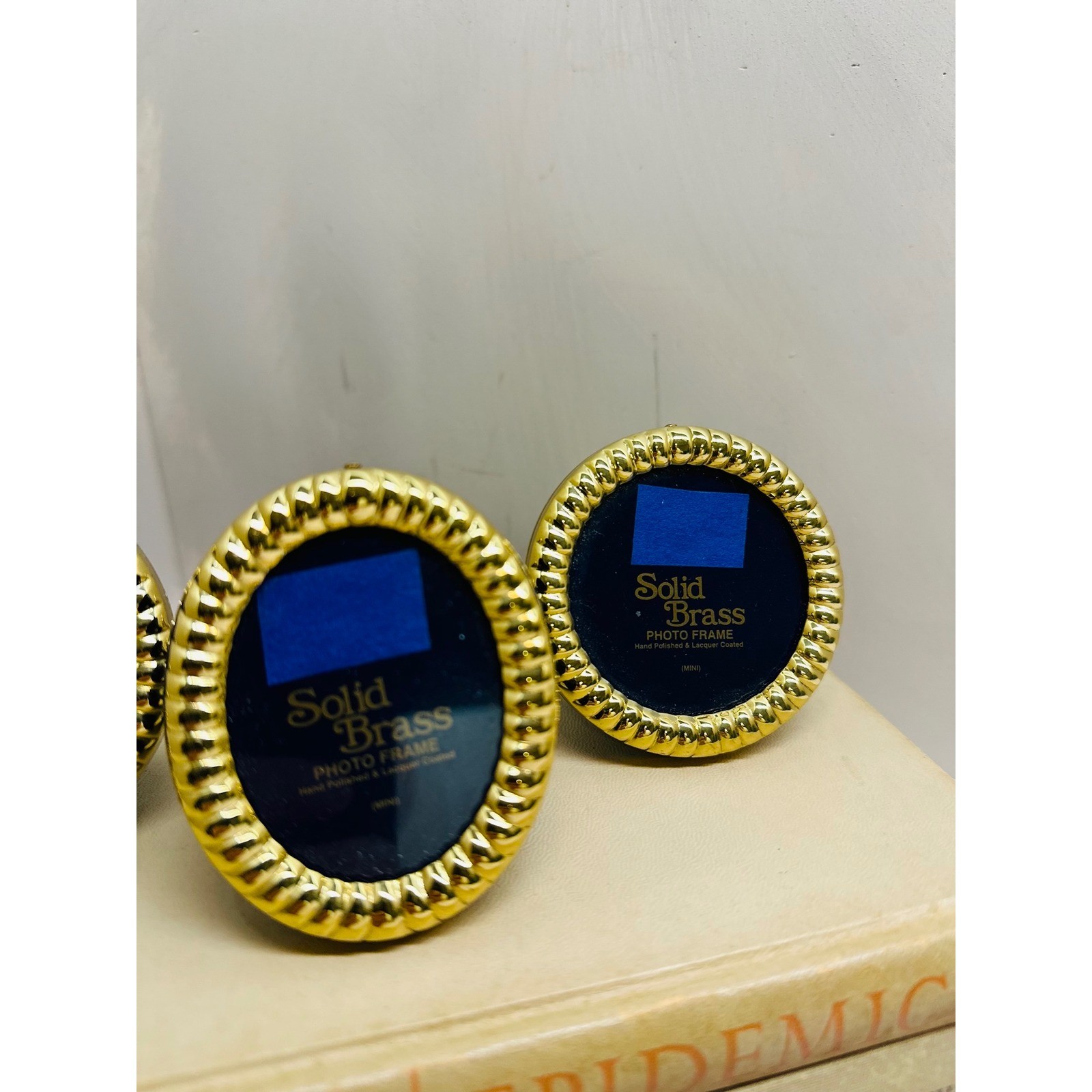 Solid Brass Mini Photo Frame Set 3 Piece Vintage Gold Round Oval Rope Border gallery