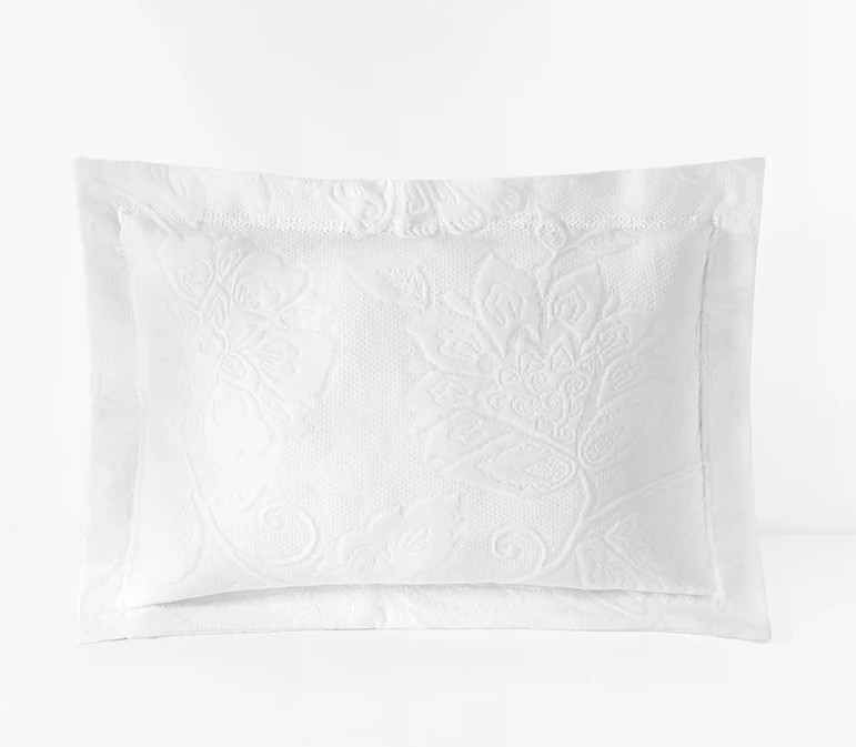 The Company Store Putnam Matelasse Pillow Sham in White Standard Size NEW gallery