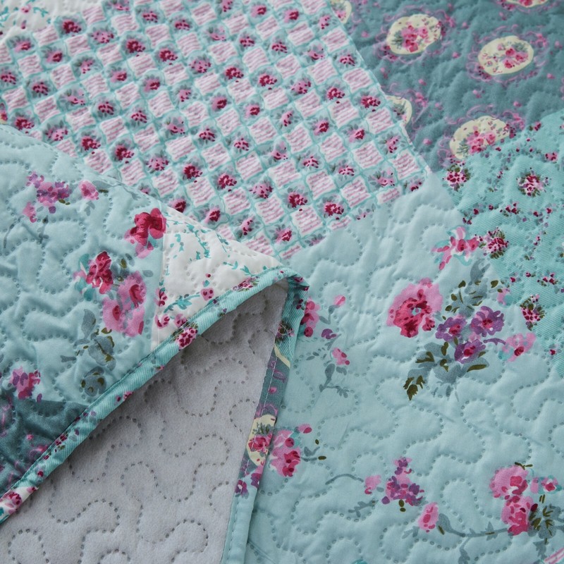 3-Piece Reversible Floral Printed Patchwork Bedspread Quilt Set Bed Coverlet gallery