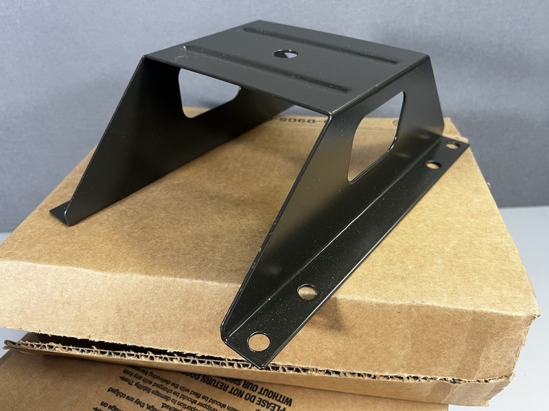 Marley B10 (MMB10) Wall/Ceiling Mount Bracket For Use On 3kw - 10kw New gallery