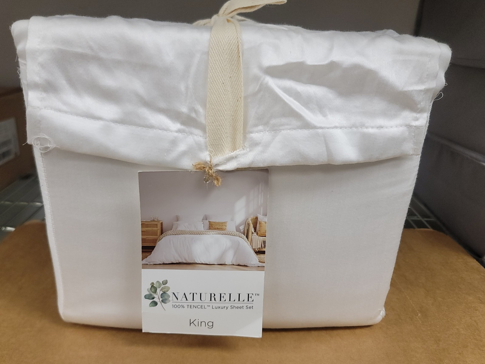 Naturelle 100% Tencel Lyocell 300 Thread Count King Sheet Set White gallery