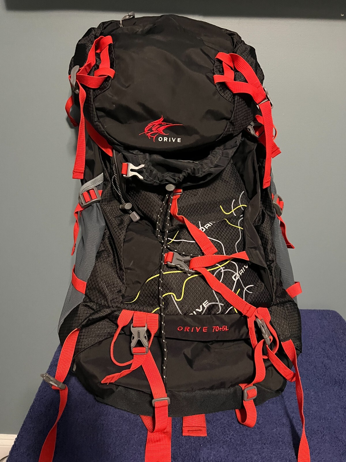 ORIVE 70+5L backpack with rain hood