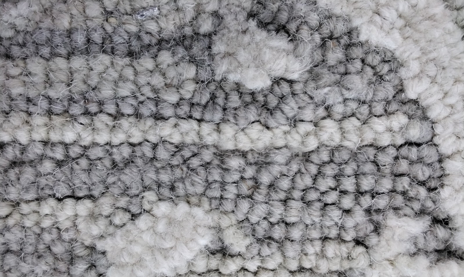 GREY / IVORY 6' X 6' Broken Thread Rug, Reduced Price 1172719408 BLM104A-6R gallery