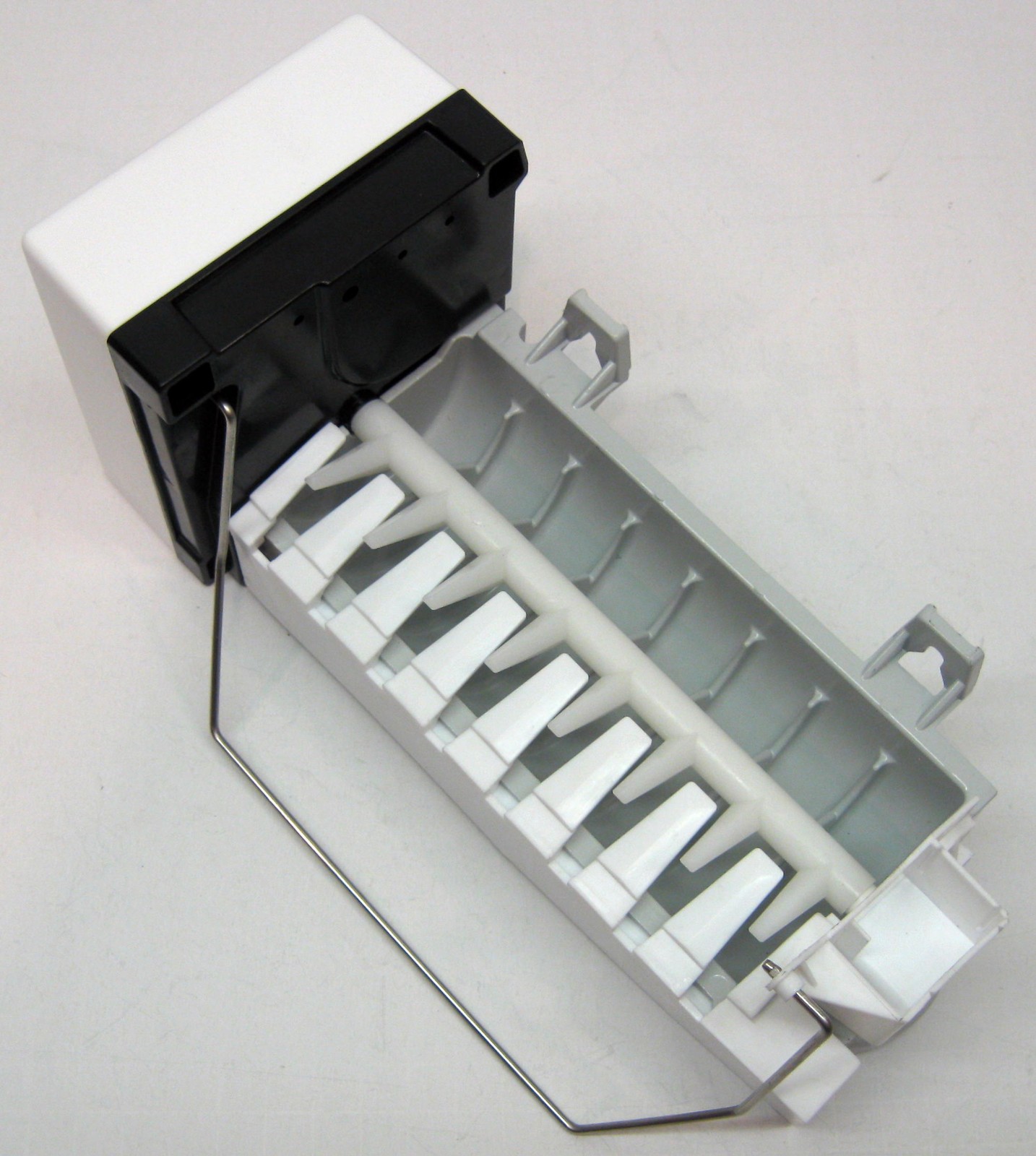 IM900 Refrigerator Icemaker for Maytag Amana PS2121513 AP4135008 D7824705 gallery