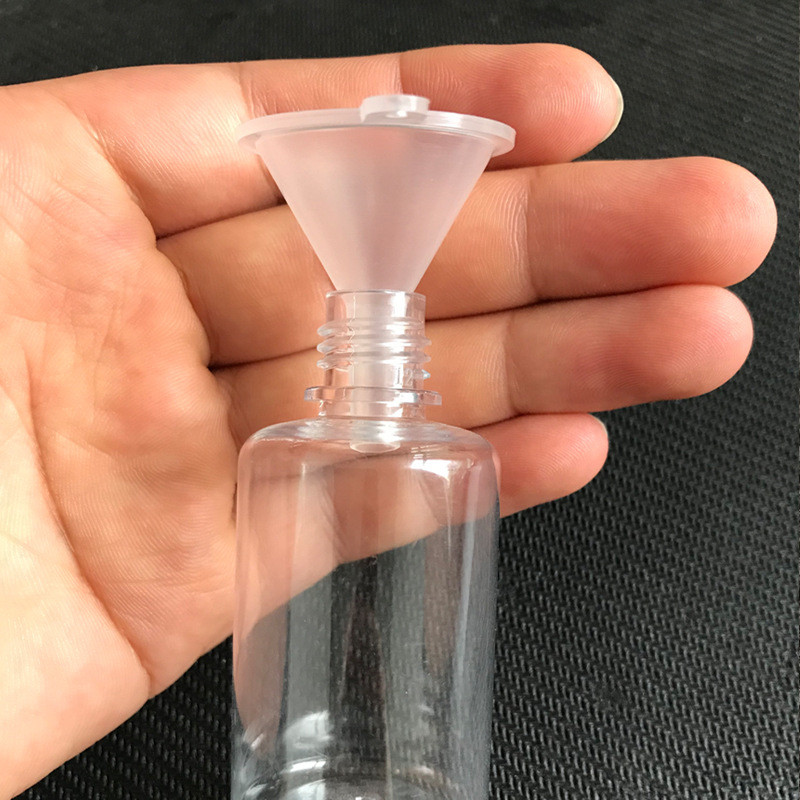 US 10~30pcs Small Plastic Perfume Diffuser Bottle Mini Liquid Oil Funnels Lab gallery