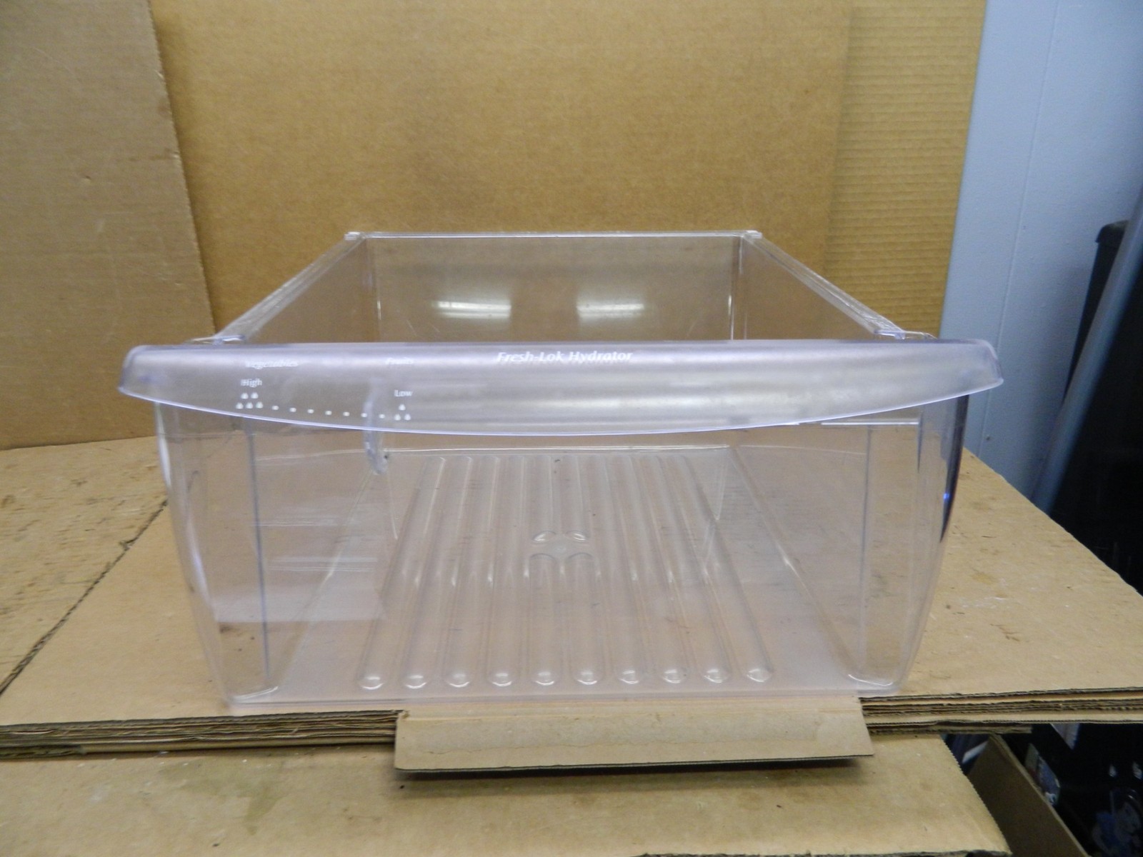 Frigidaire Refrigerator Crisper Drawer Part # 240351005 240351061 gallery