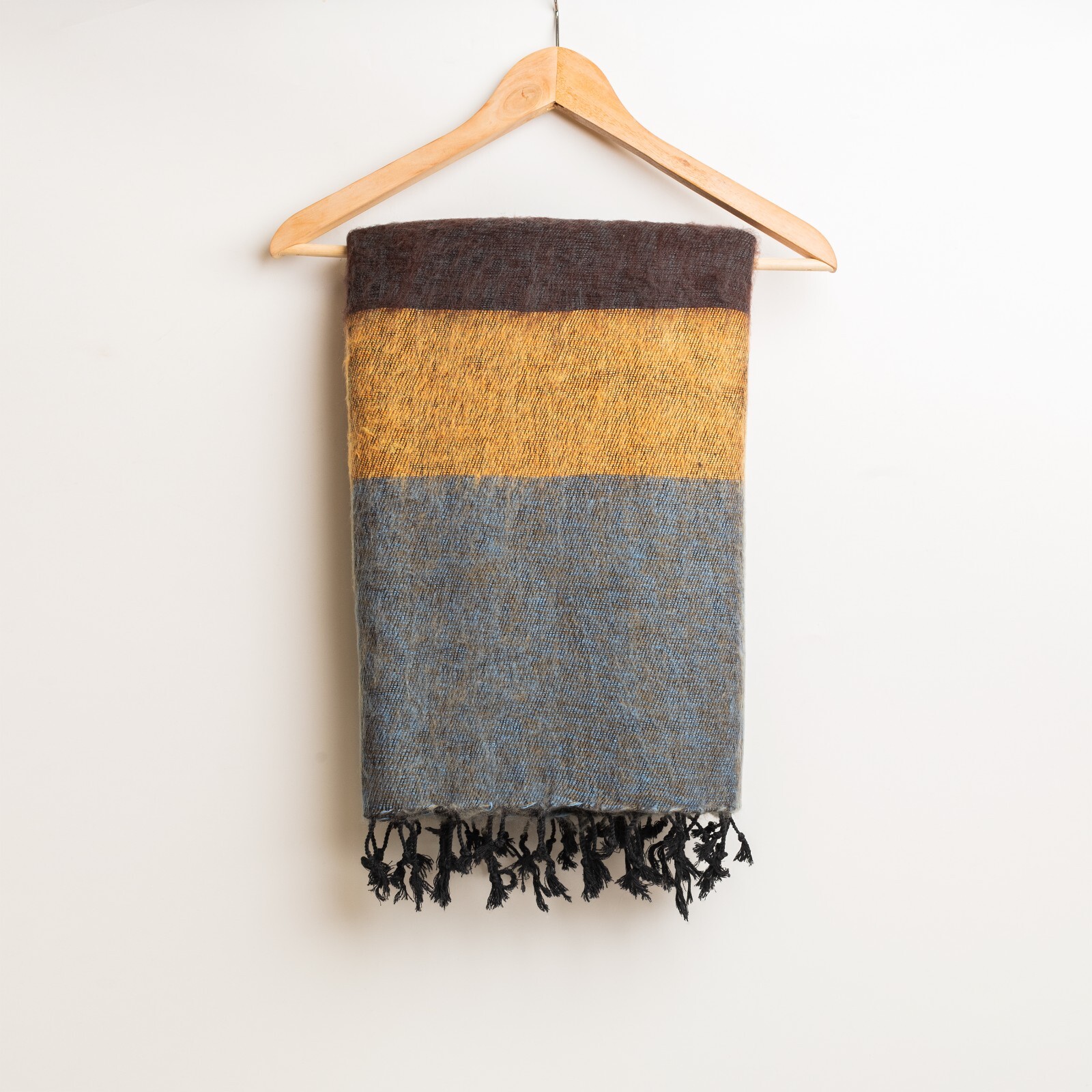 Extra Soft High Quality Yak Wool Travel Blanket Throw Handwoven Nepal 48" x 96" gallery