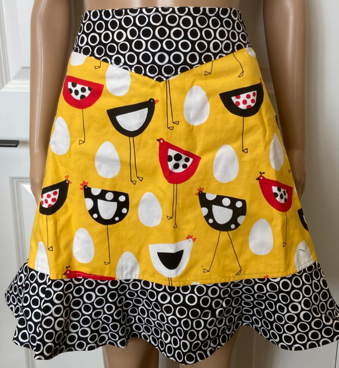 CHICKEN Half Apron Hand-made Gold Black & White NEW fits up to 45" Waist XXL gallery