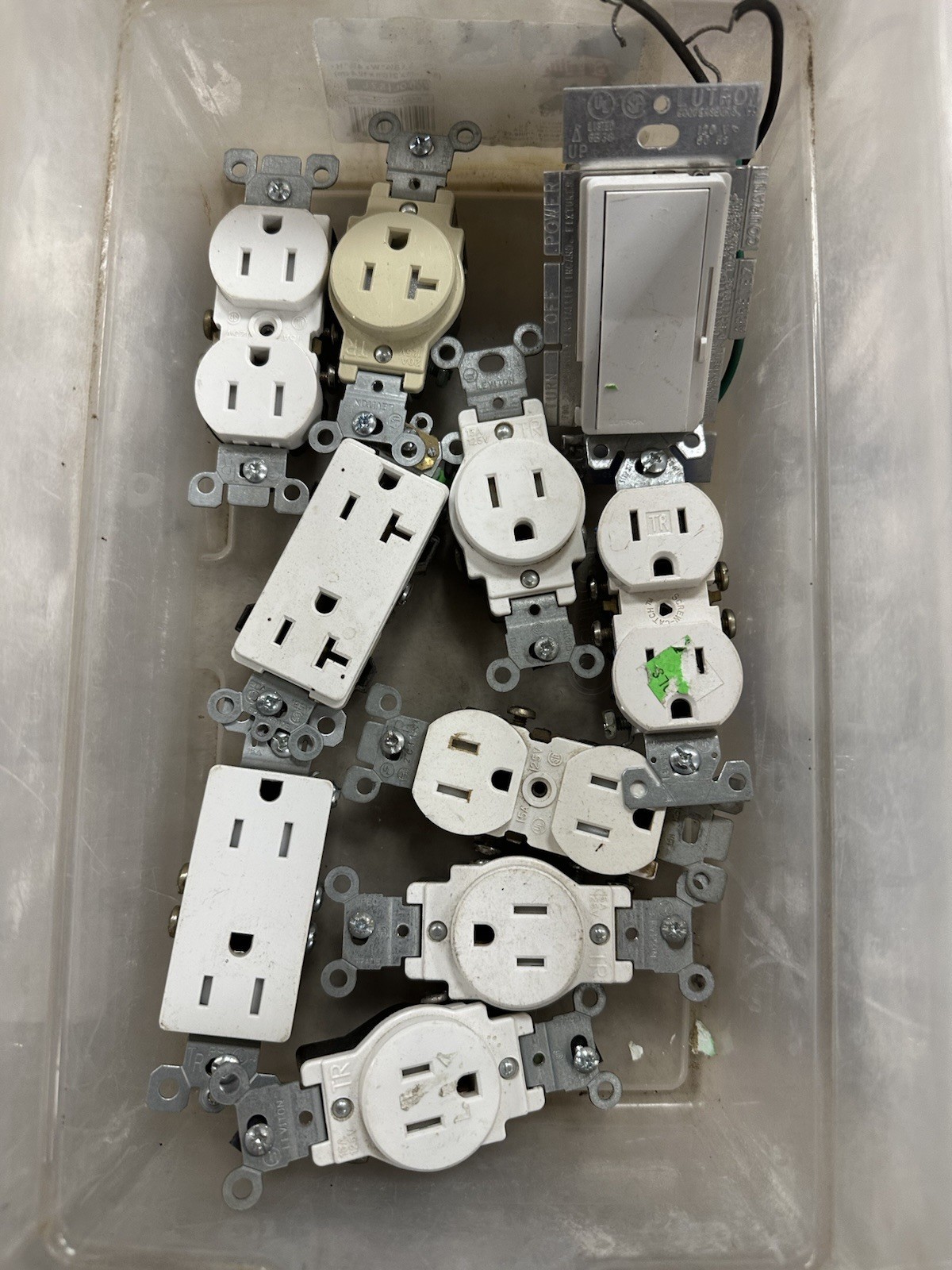 LOT OF 30+* Leviton Outlets & Switch + MORE gallery