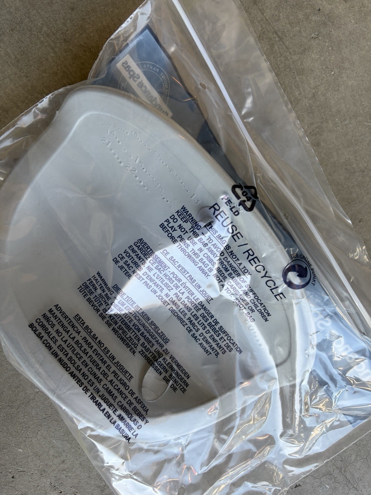 Sundance Spas Replacement Spa Pillow Gray for 2005+ 680 Series 6472-970 6455-474 gallery