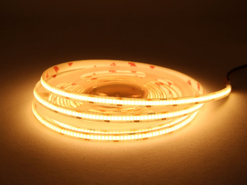 LED COB Strip Strip CRI90 IP65 320 LED/m 12V 8W/m 3400lm Warm White 5m Roll gallery